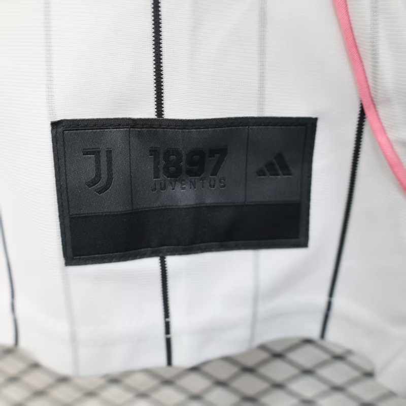 Juventus x US Pack Baseball Custom Shirt 2025/26