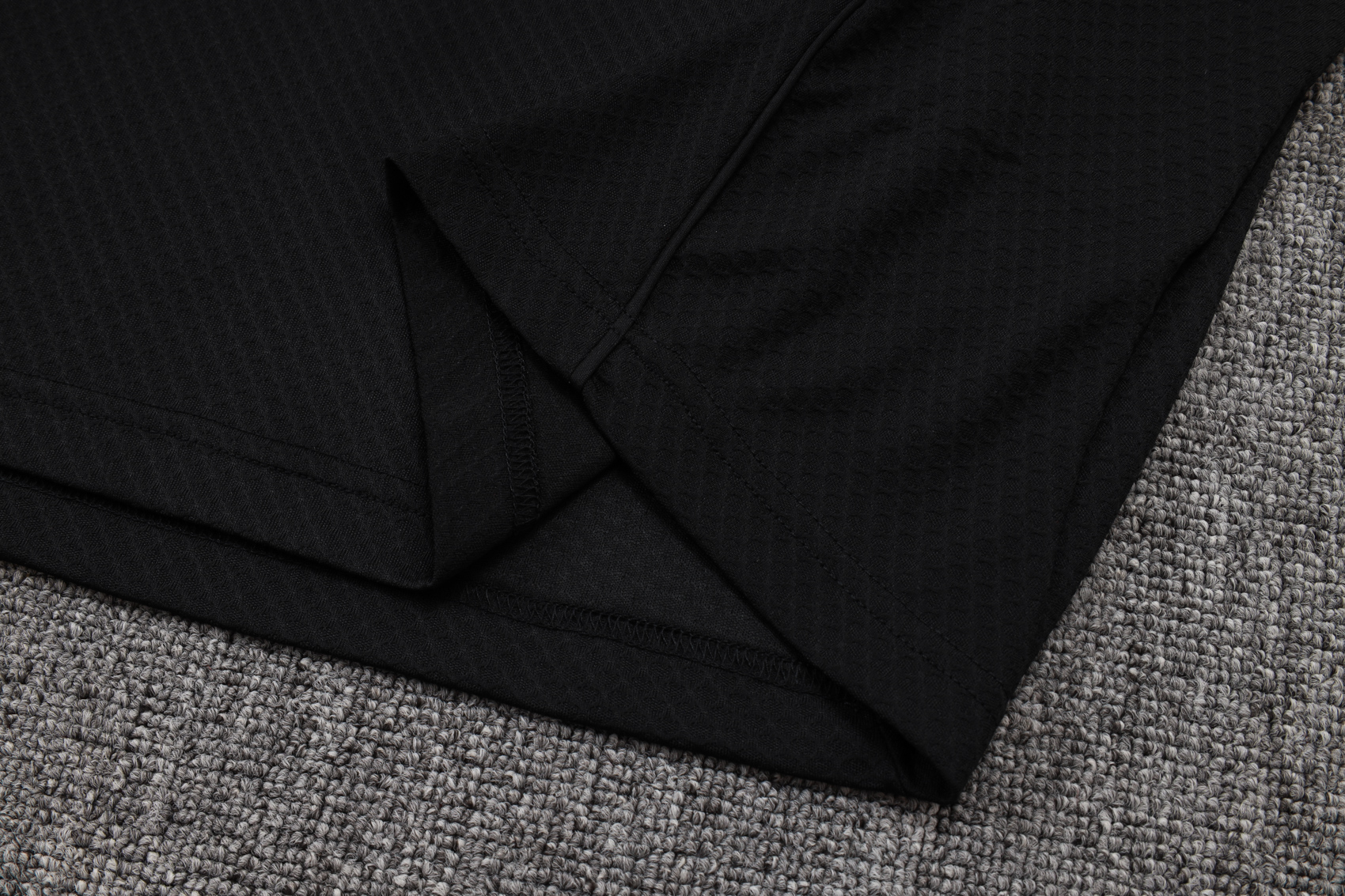 Liverpool Training Kit (Polo+Pants) Black 2025/26