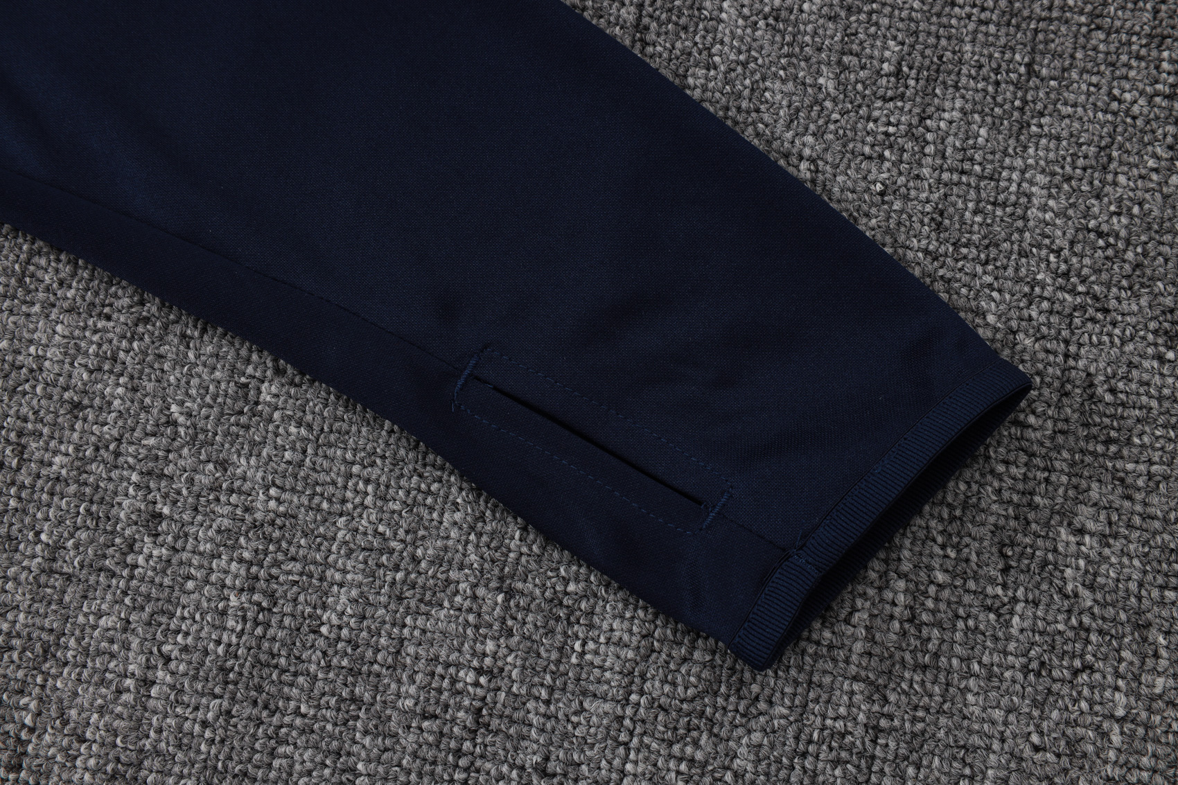 Real Madrid Training Kit (Sweatshirt+Pants) Light Green 2025/26