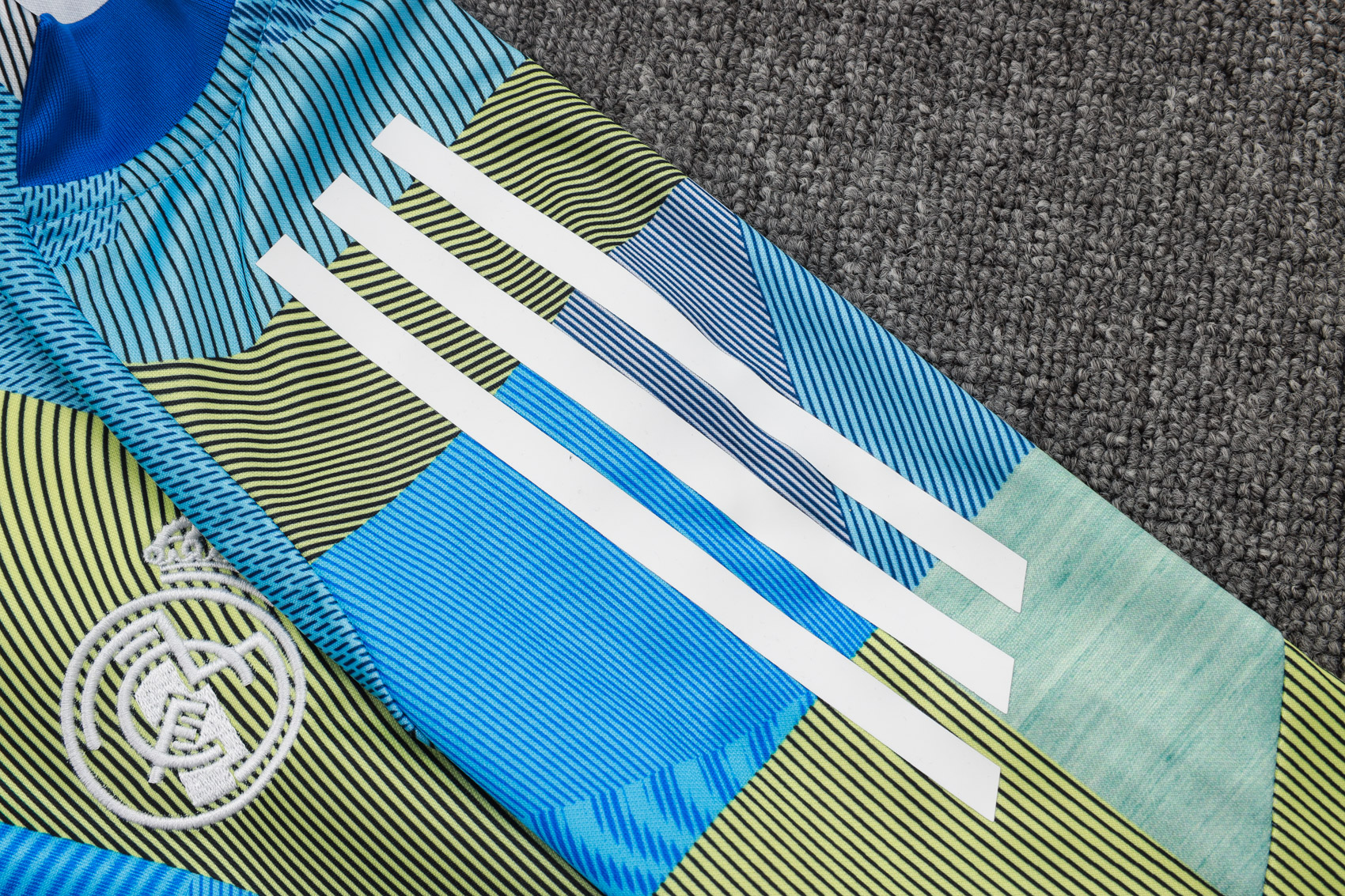 Real Madrid Training Kit (Sweatshirt+Pants) Green 2025/26