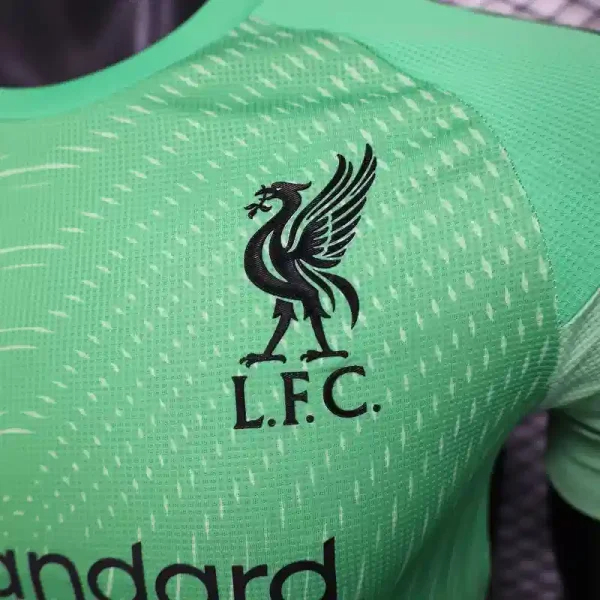 Liverpool Authentic Football Jersey Green Goalkeeper Shirt 2025/26