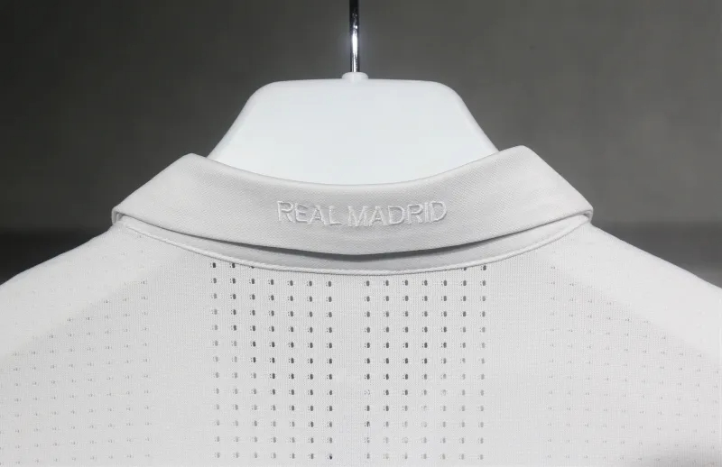 Real Madrid Authentic Retro Jersey Home Soccer Shirt 2016/17