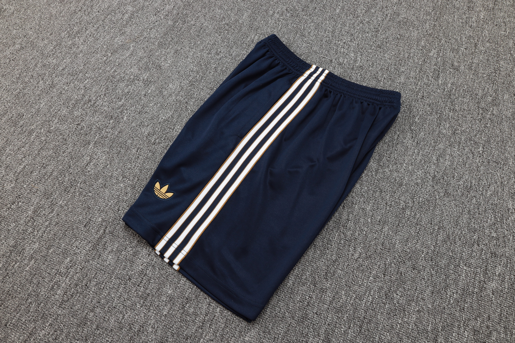 Juventus Sleeveless Training Kit 2025/26