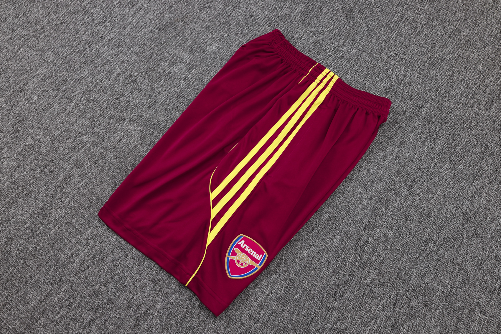 Arsenal Sleeveless Training Kit Red 2025/26