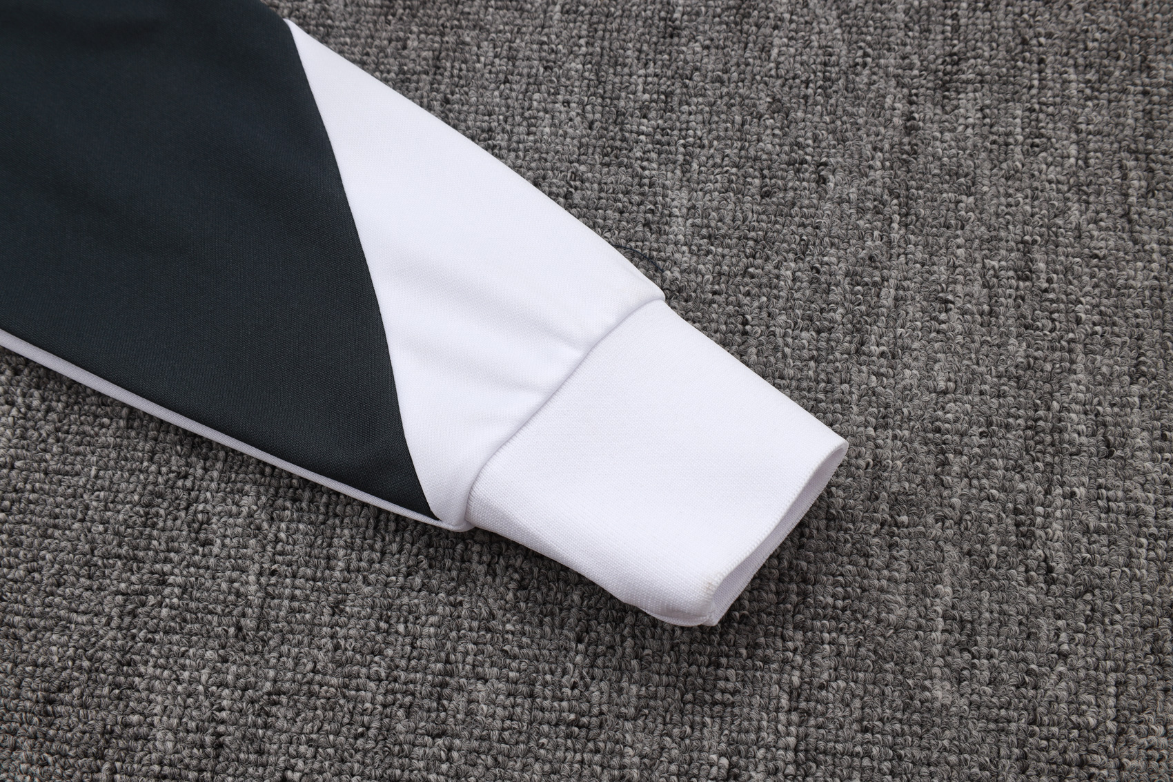 Chelsea Training Kit (Jacket+Pants) White 2025/26