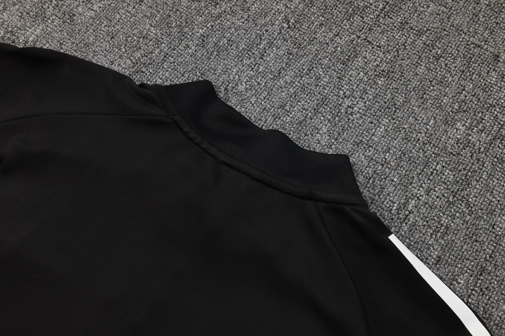 Real Madrid Training Kit (Sweatshirt+Pants) Black 2025/26