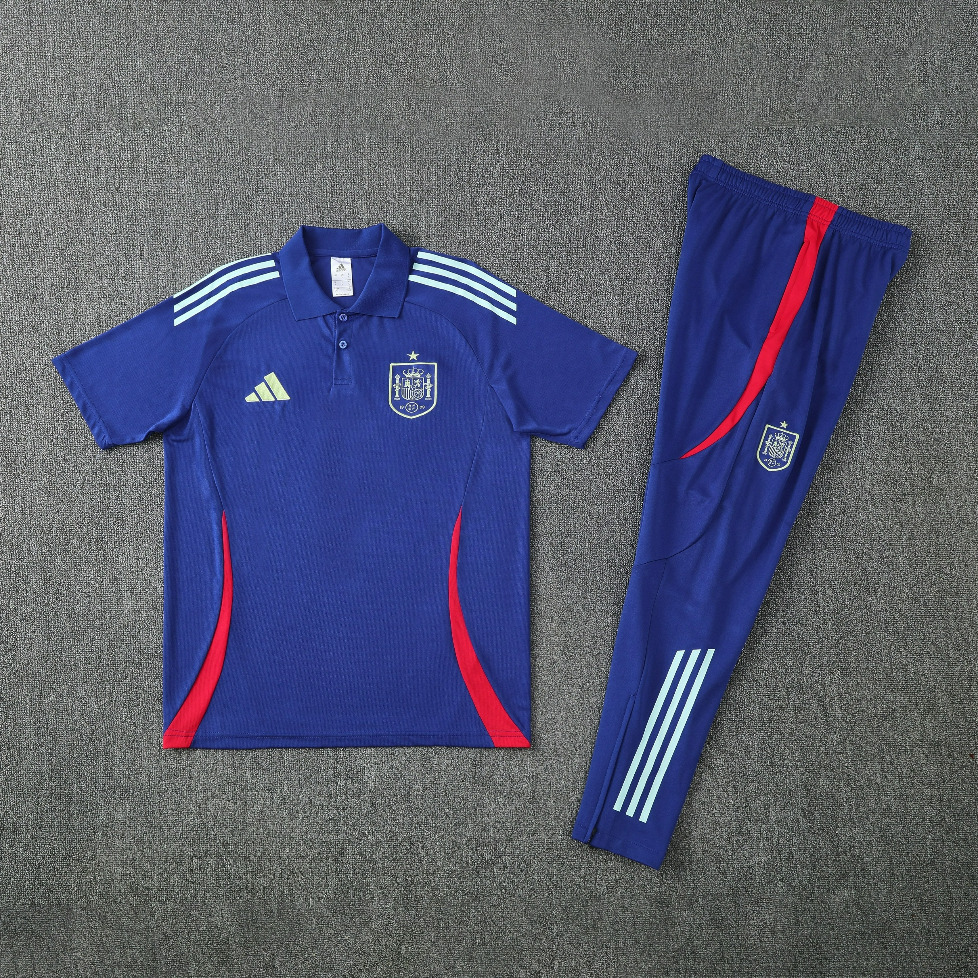 Spain Training Kit (Polo+Pants) 2025