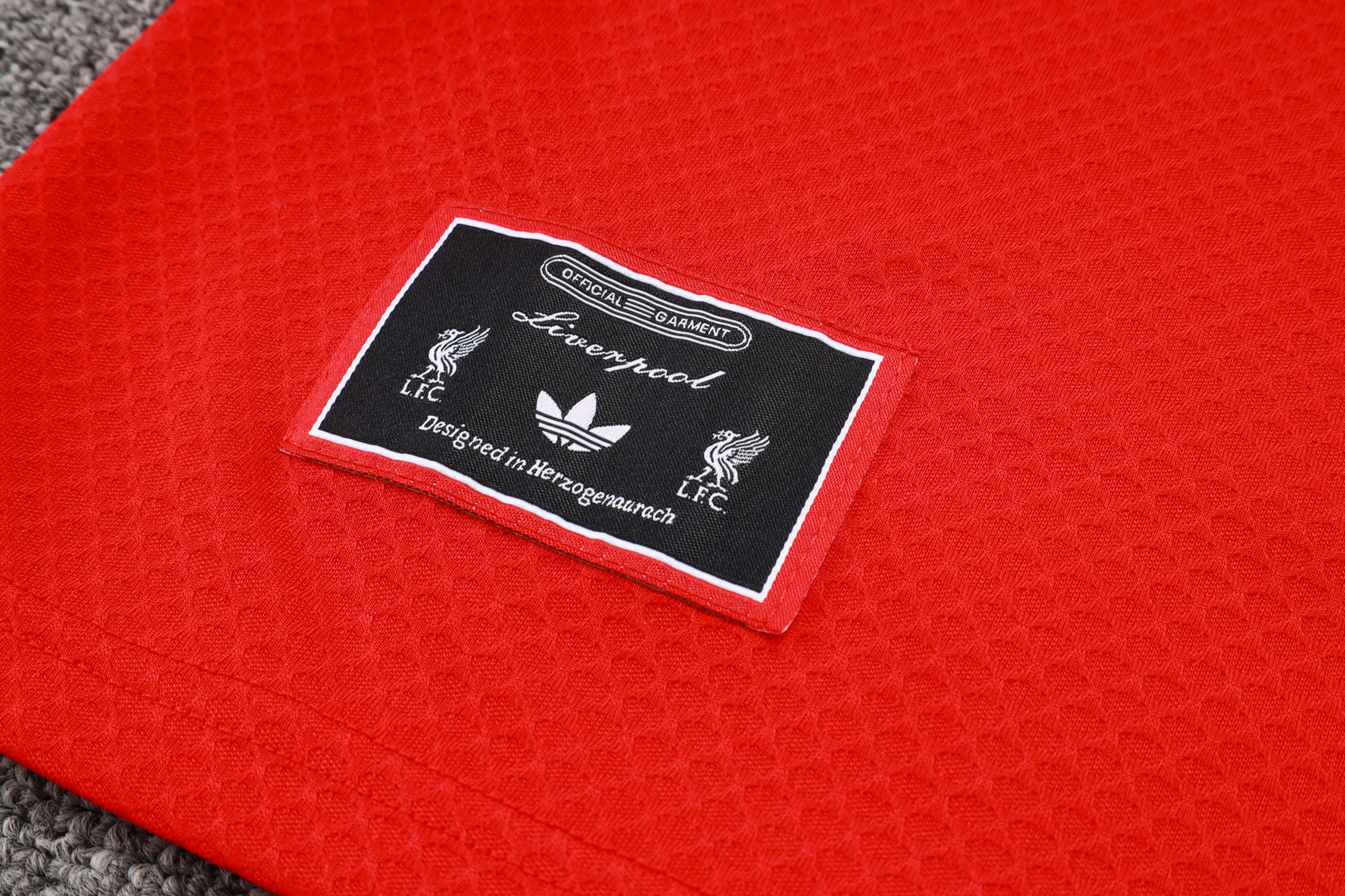 Liverpool Training Jersey Kit Red 2025/26