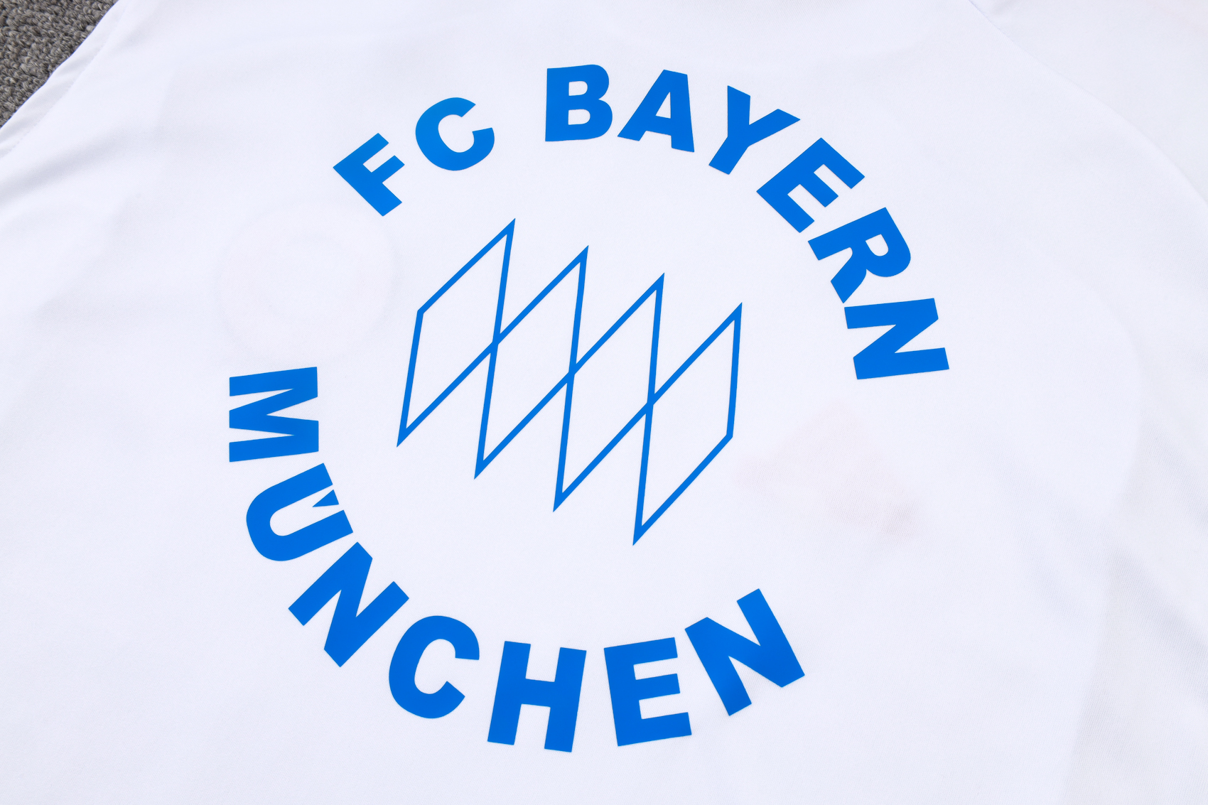 Bayern Munich Sleeveless Training Kit White 2025/26