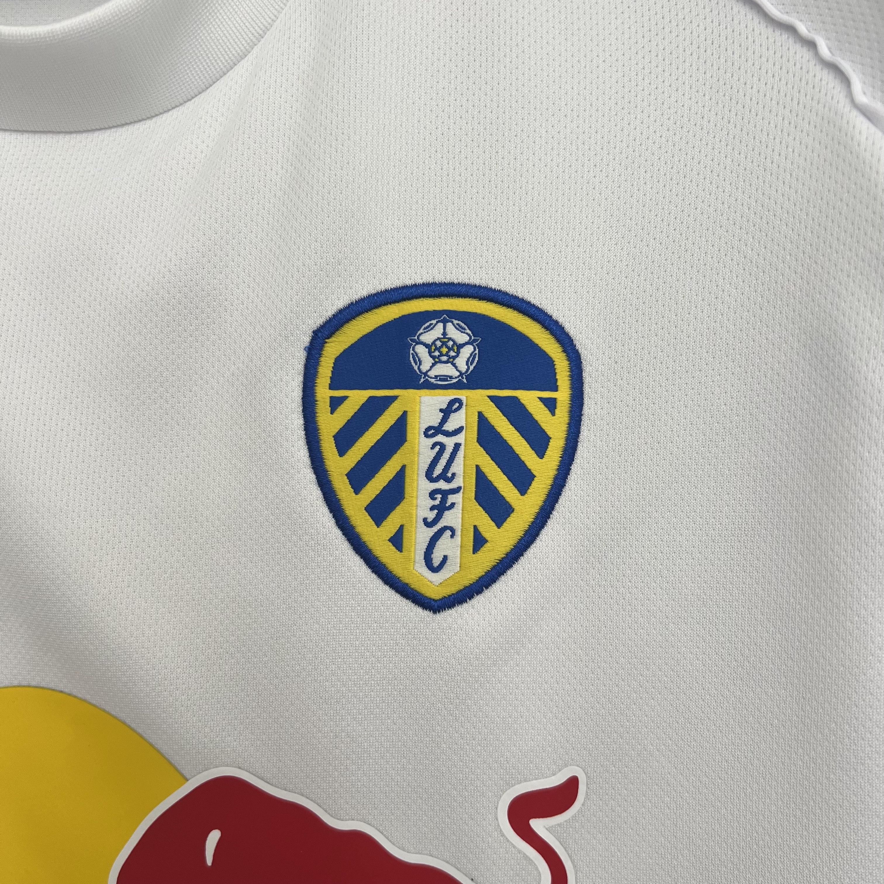 Leeds United Football Jersey Home Custom Shirt 2025/26