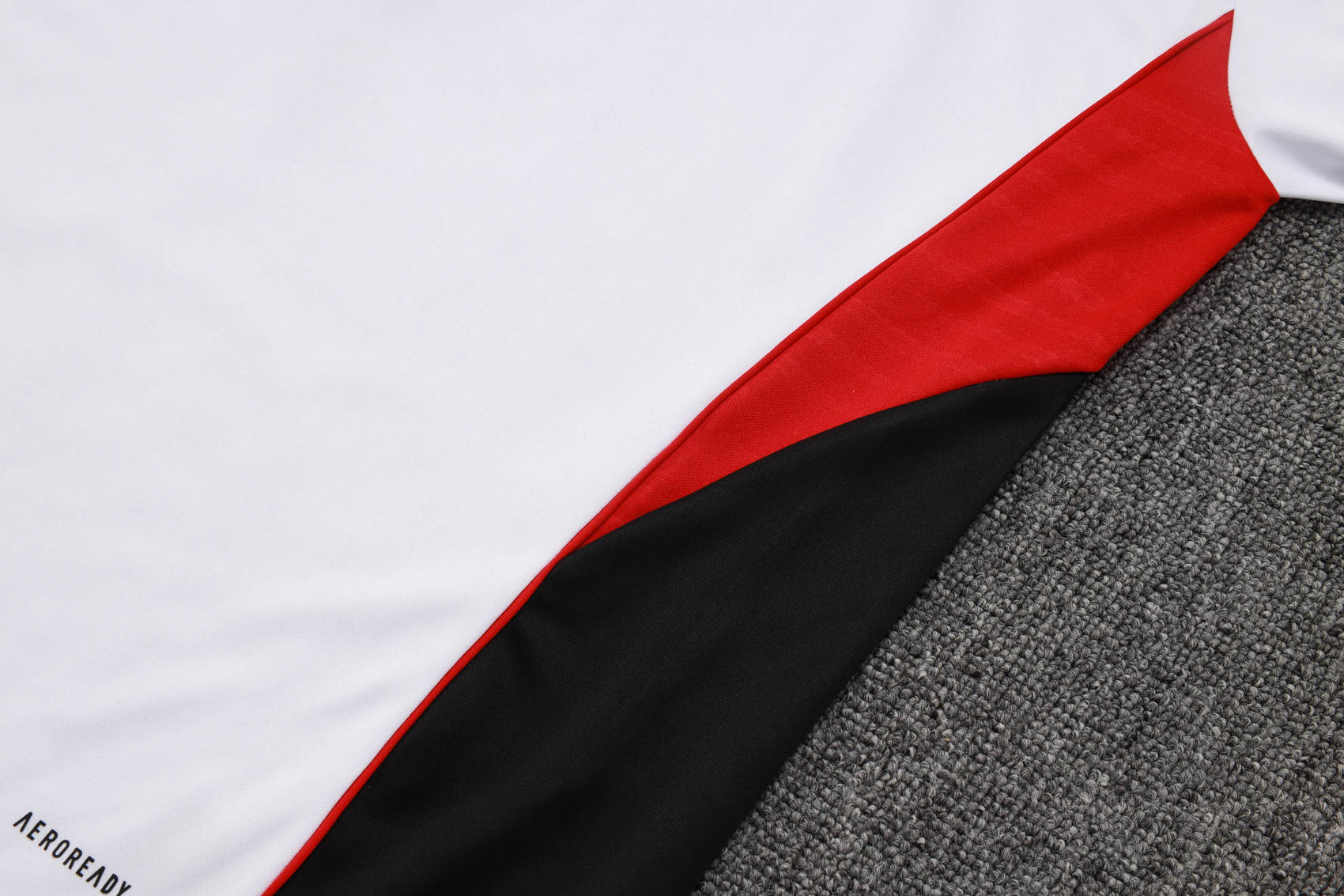 Bayern Munich Training Kit (Sweatshirt+Pants) White 2025/26