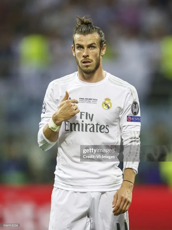 Real Madrid Authentic Retro Jersey Home Soccer Shirt 2015/16