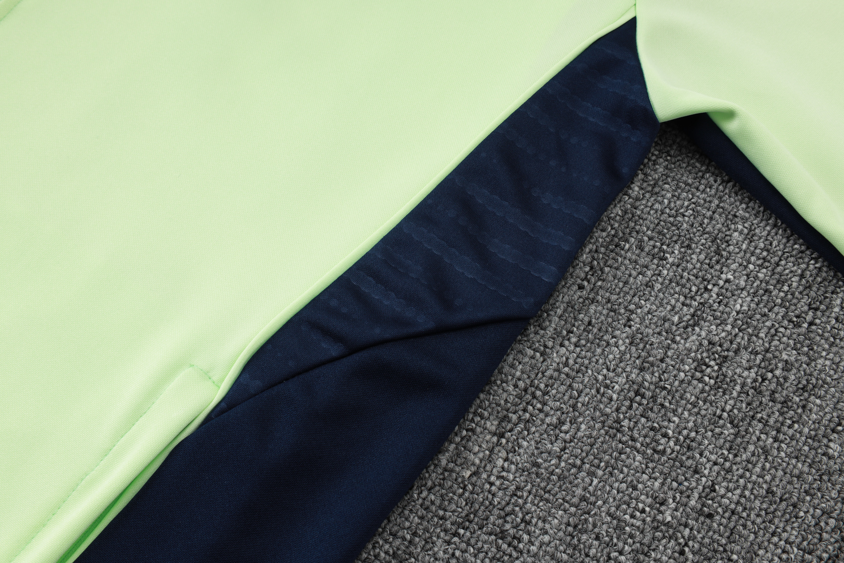 Real Madrid Training Kit (Jacket+Pants) Light Green 2025/26