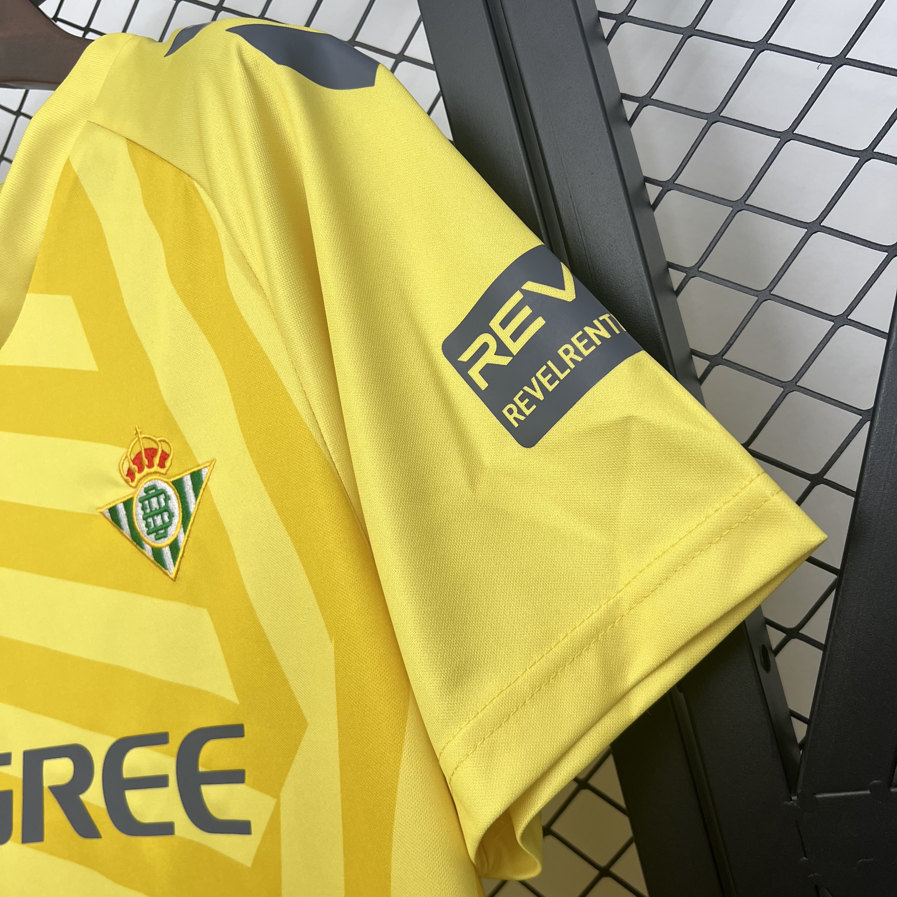 Real Betis Yellow Goalkeeper Custom Soccer Jersey 2025/26
