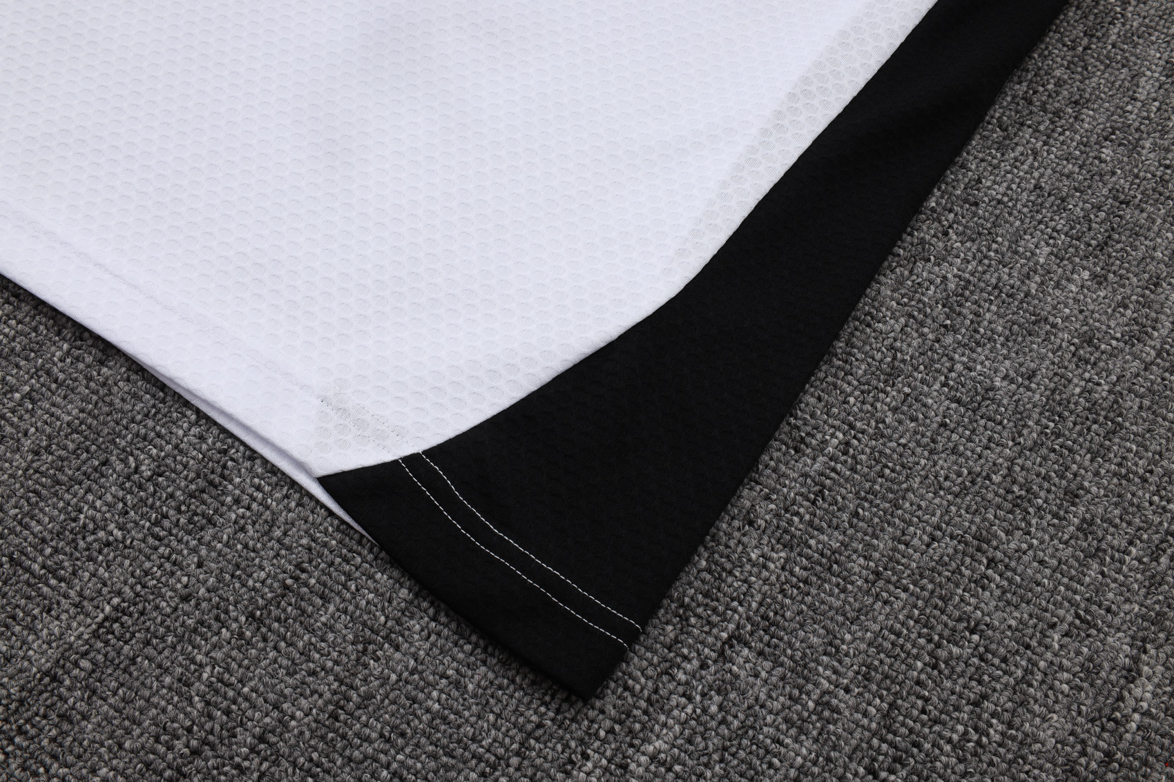 Liverpool Training Kit (Polo+Pants) White 2025/26