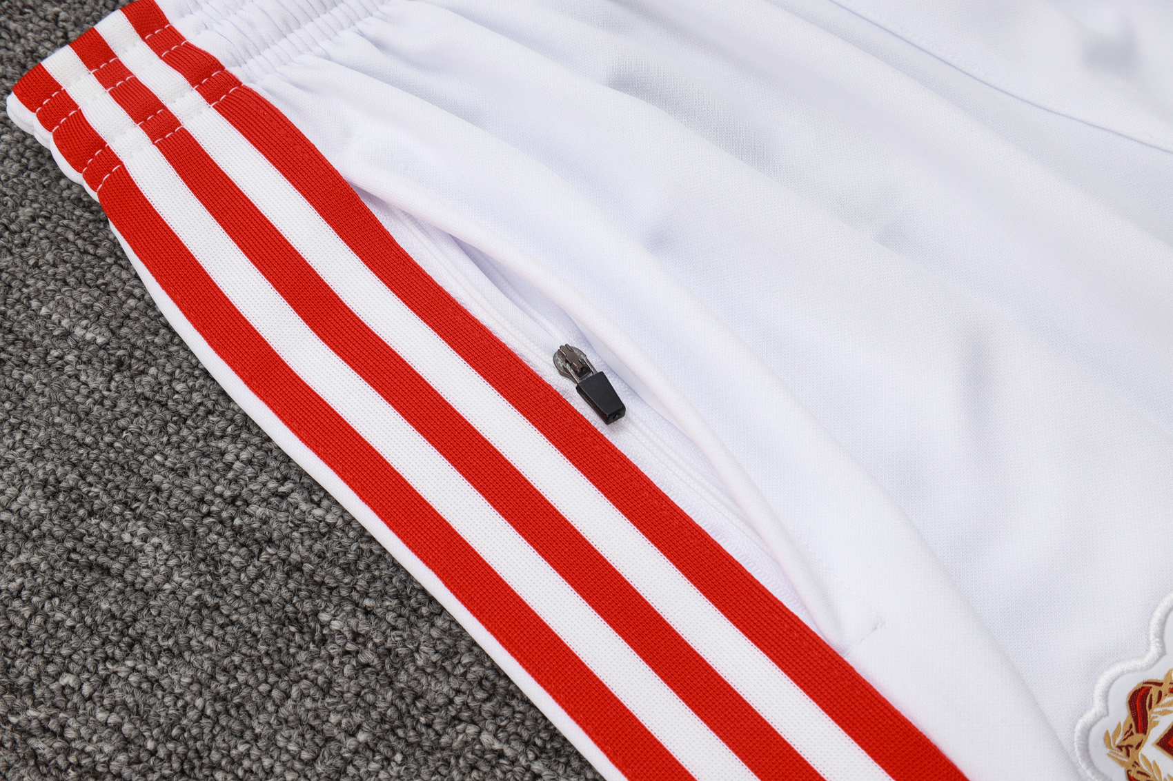 Bayern Munich Training Kit (Jacket+Pants) White 2025/26 - 125th Anniversary
