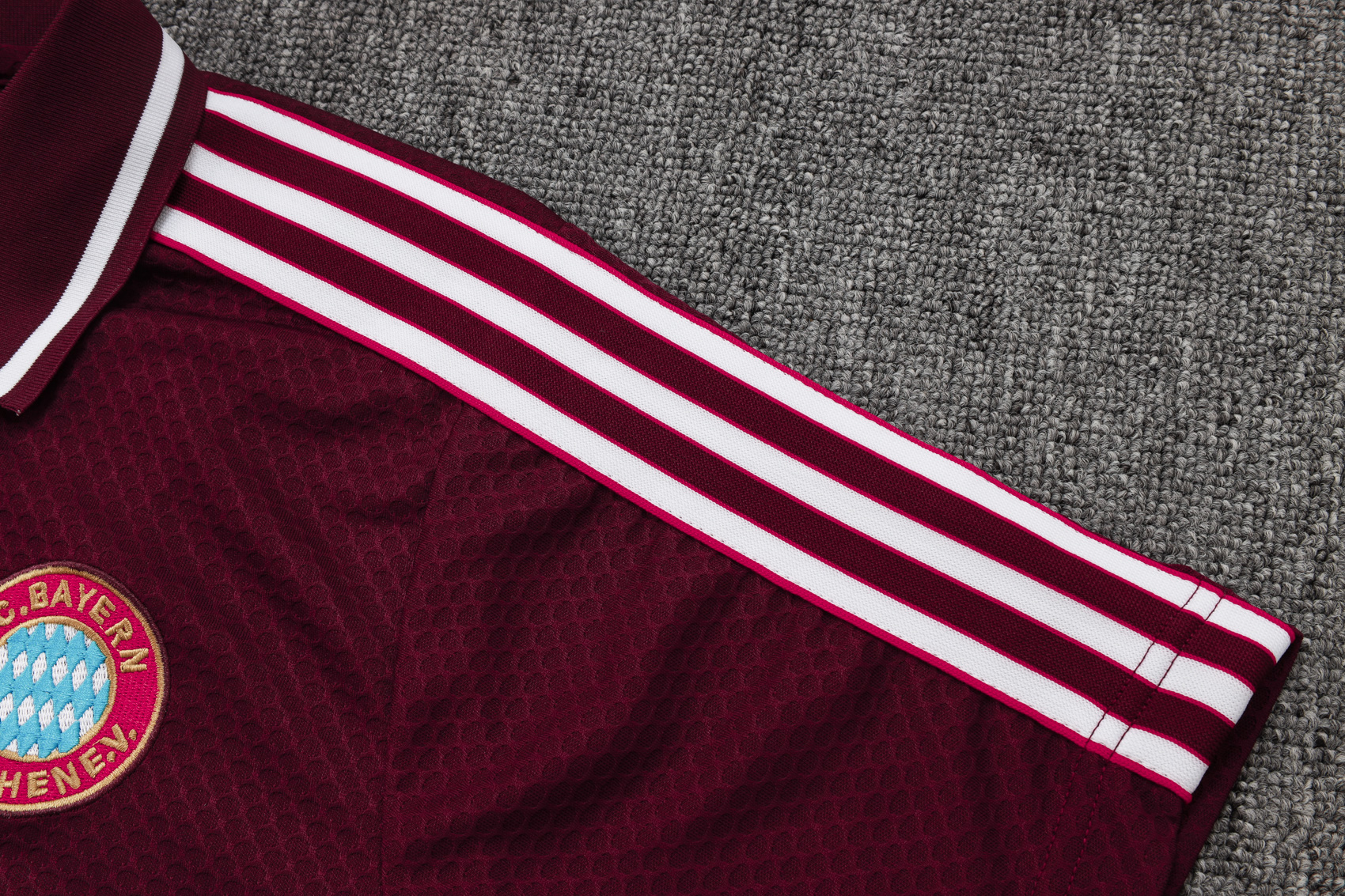 Bayern Munich Training Kit (Polo+Pants) Deep Red 2025/26