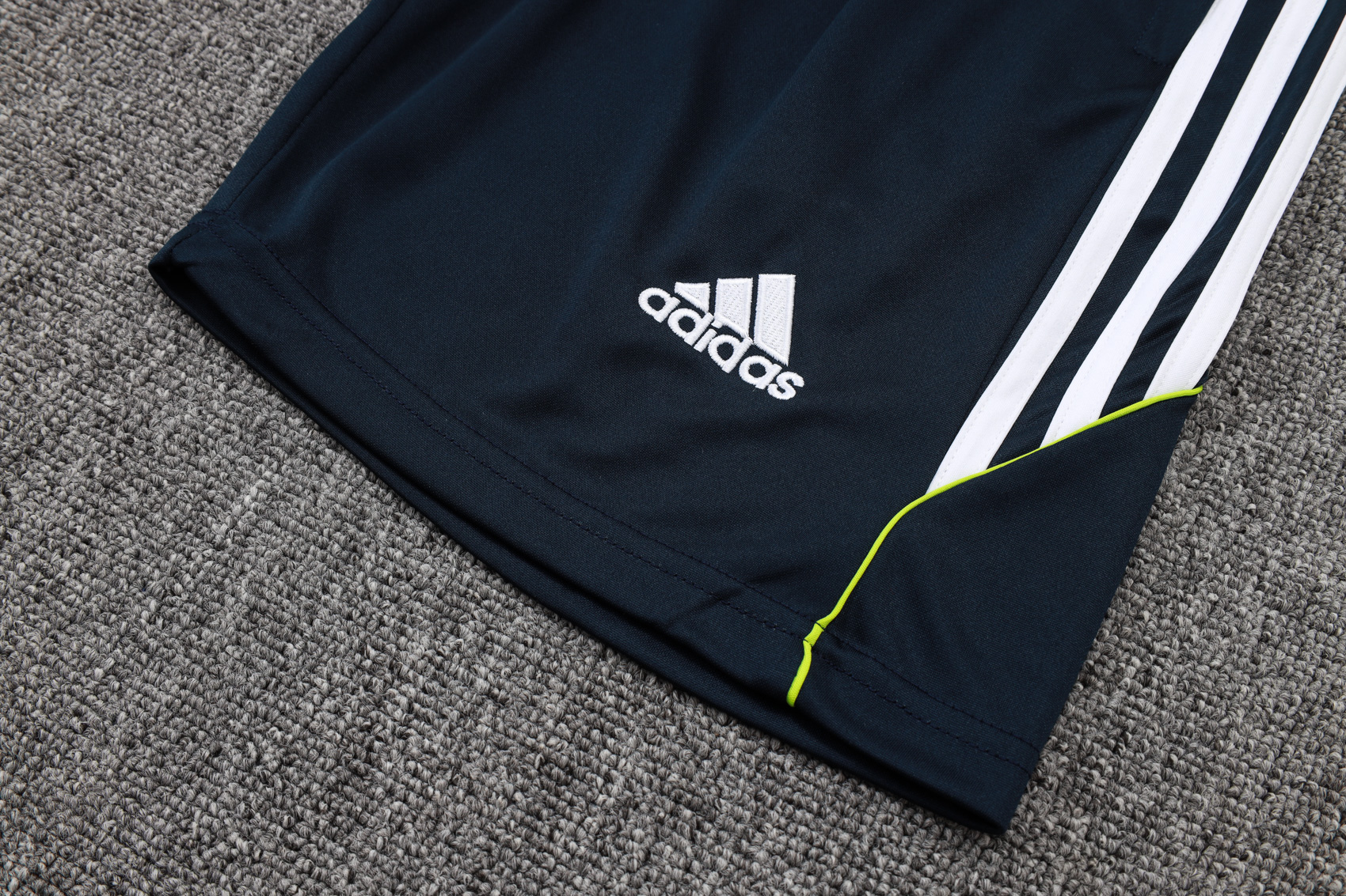 Real Madrid Training Jersey Kit White 2025/26