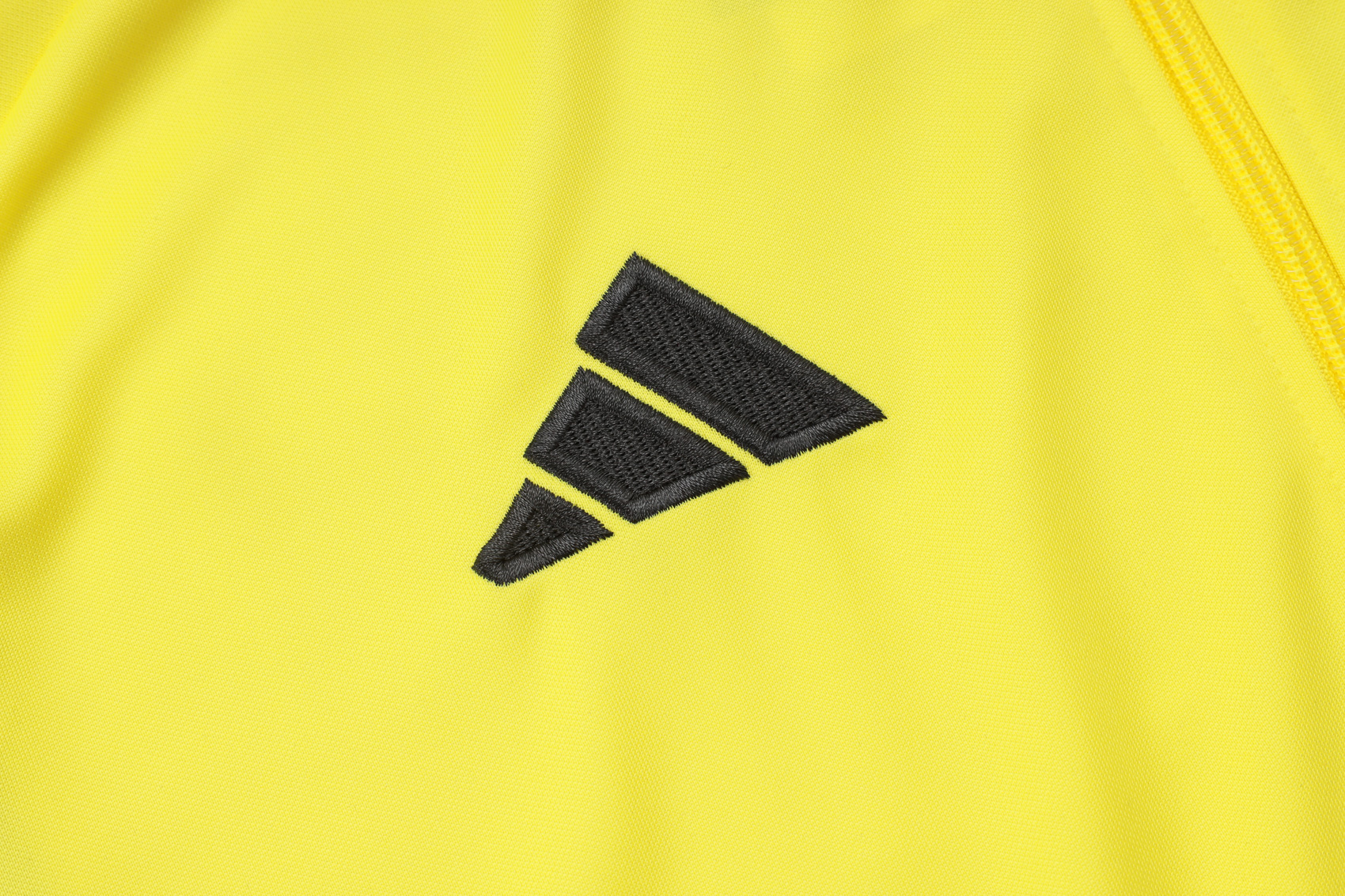 Real Madrid Training Kit (Jacket+Pants) Yellow 2025/26