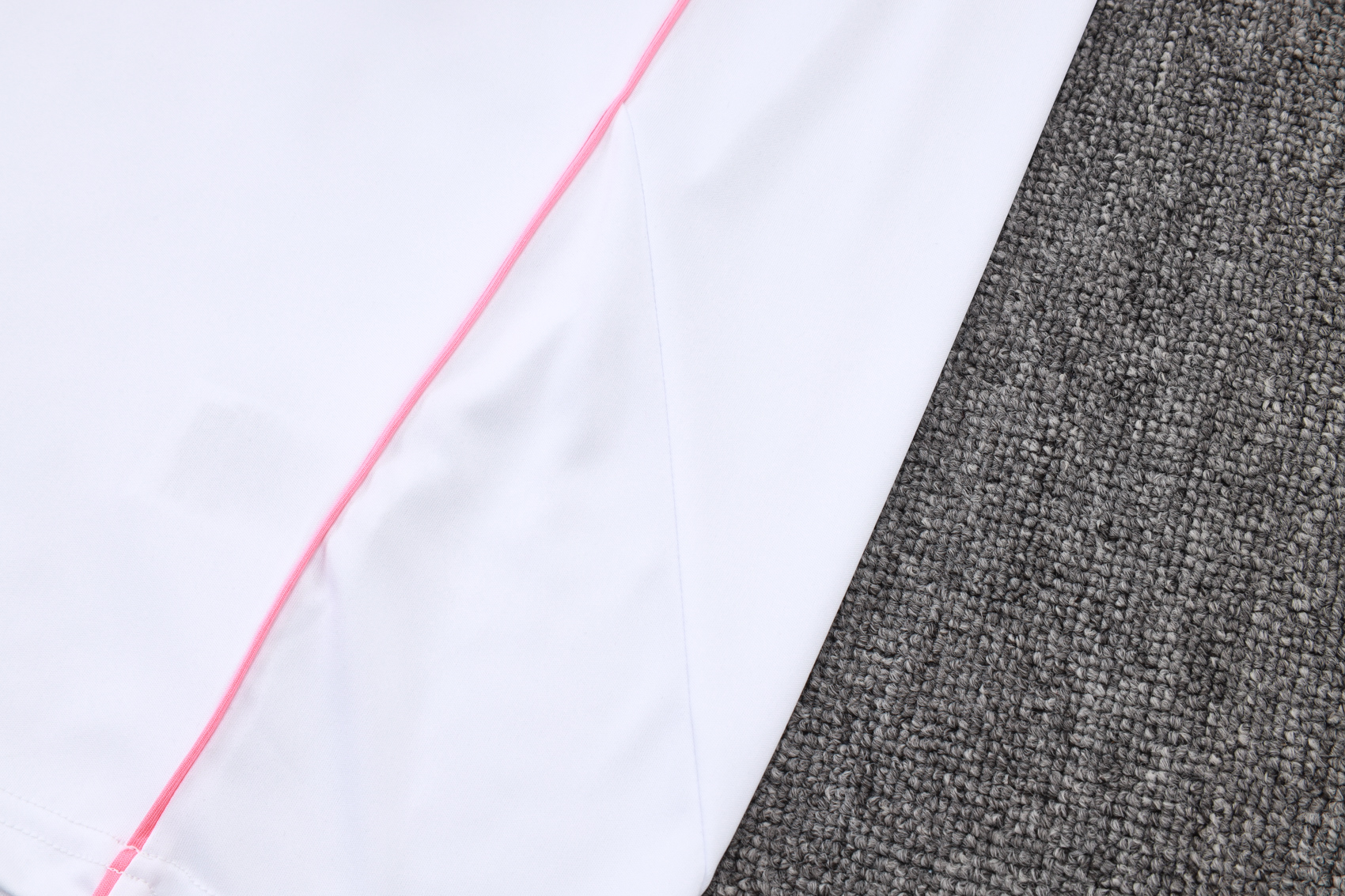 Juventus Sleeveless Training Kit White 2025/26