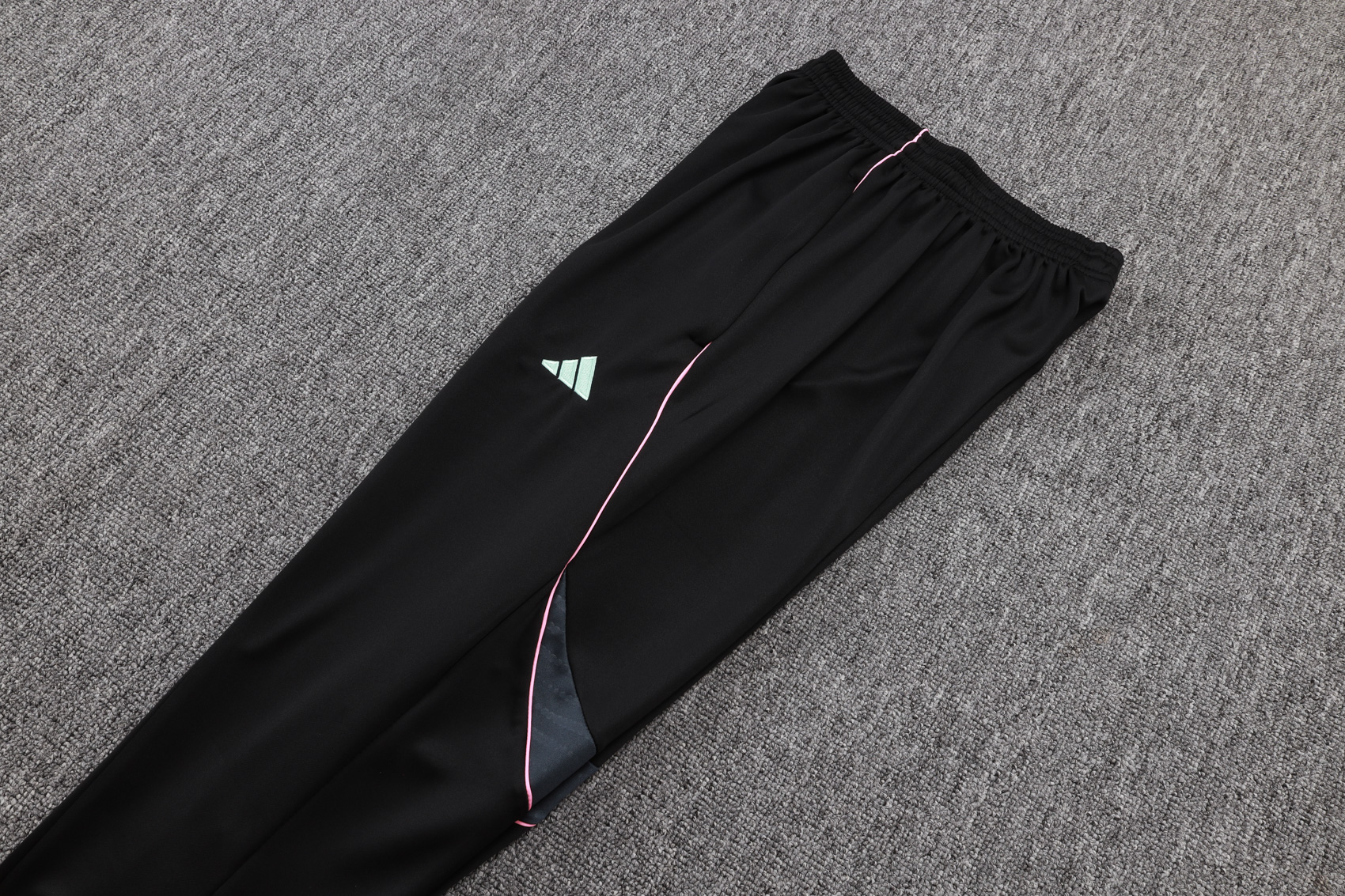 Juventus Training Kit (Sweatshirt+Pants) Black 2025/26