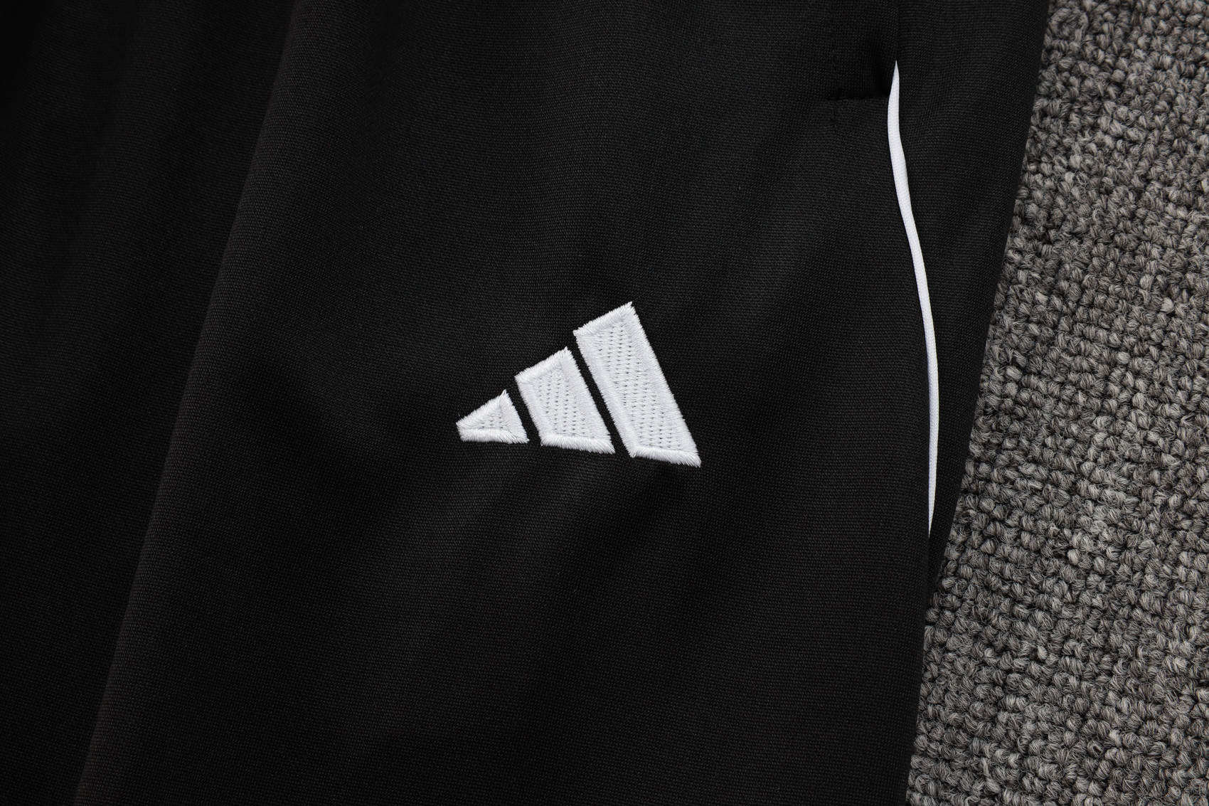 Arsenal Training Kit (Sweatshirt+Pants) Red 2025/26