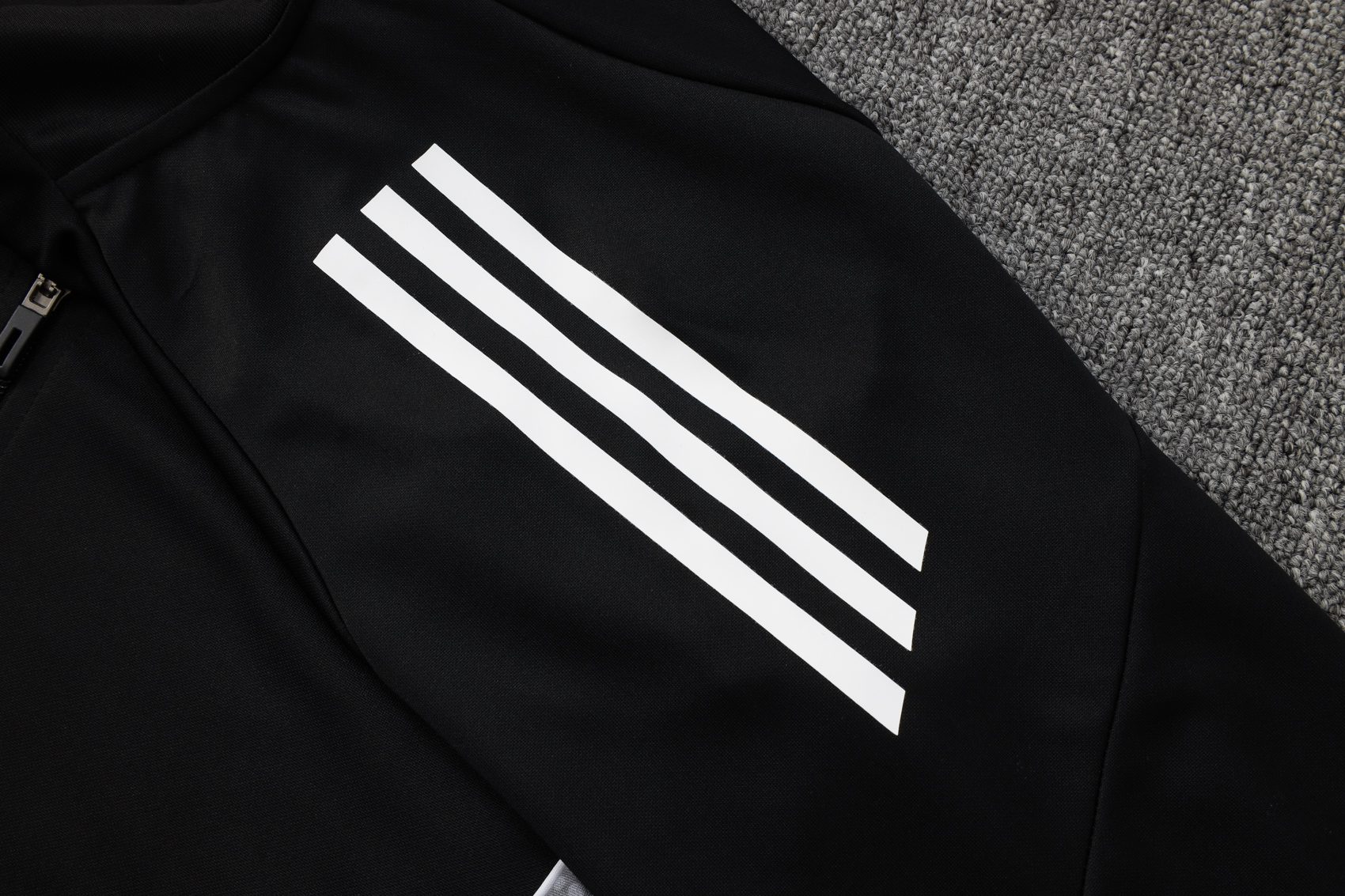 Real Madrid Training Kit (Jacket+Pants) Black 2025/26