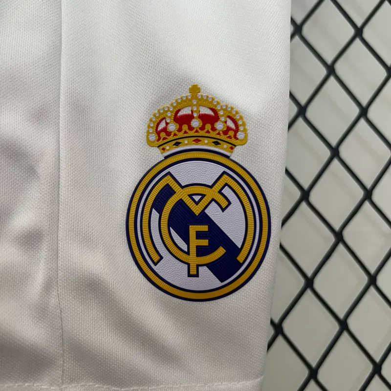 Real Madrid Retro Jersey Home Kids Kit Jersey+Shorts 2016/17