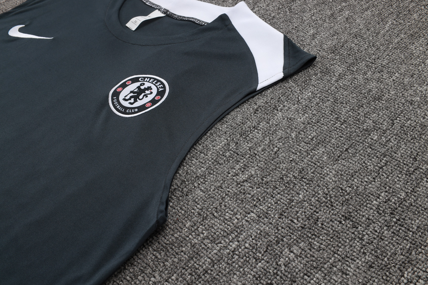 Chelsea Sleeveless Training Kit Gray 2025/26