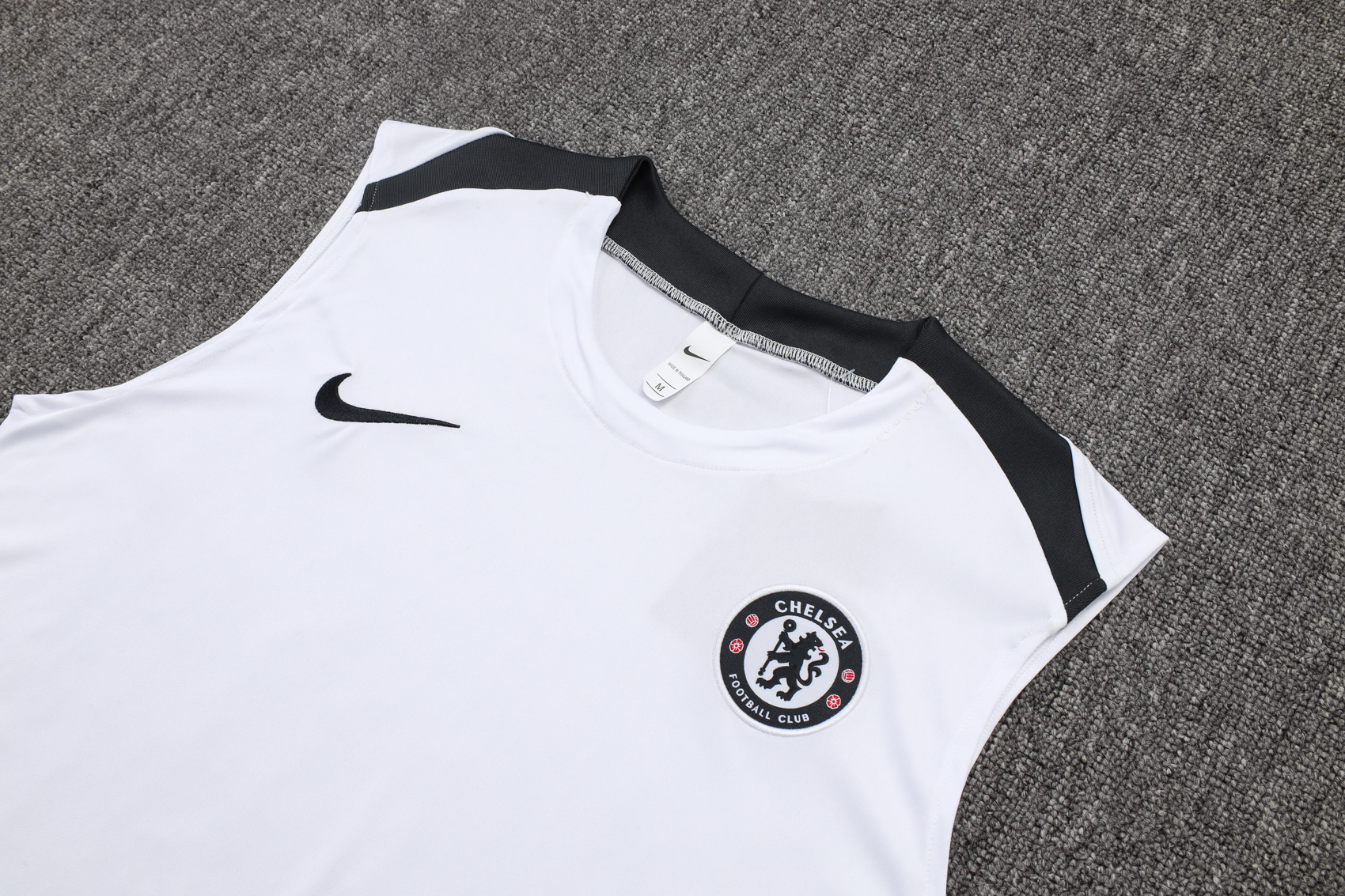 Chelsea Sleeveless Training Kit White 2025/26