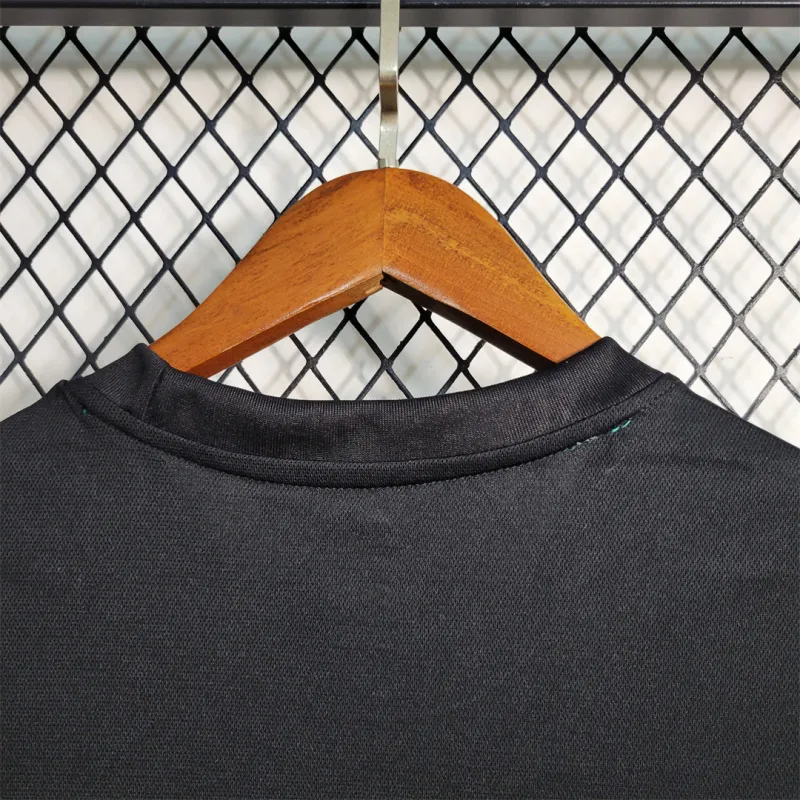 Real Madrid Retro Jersey Away Long Sleeve Soccer Shirt 2017/18