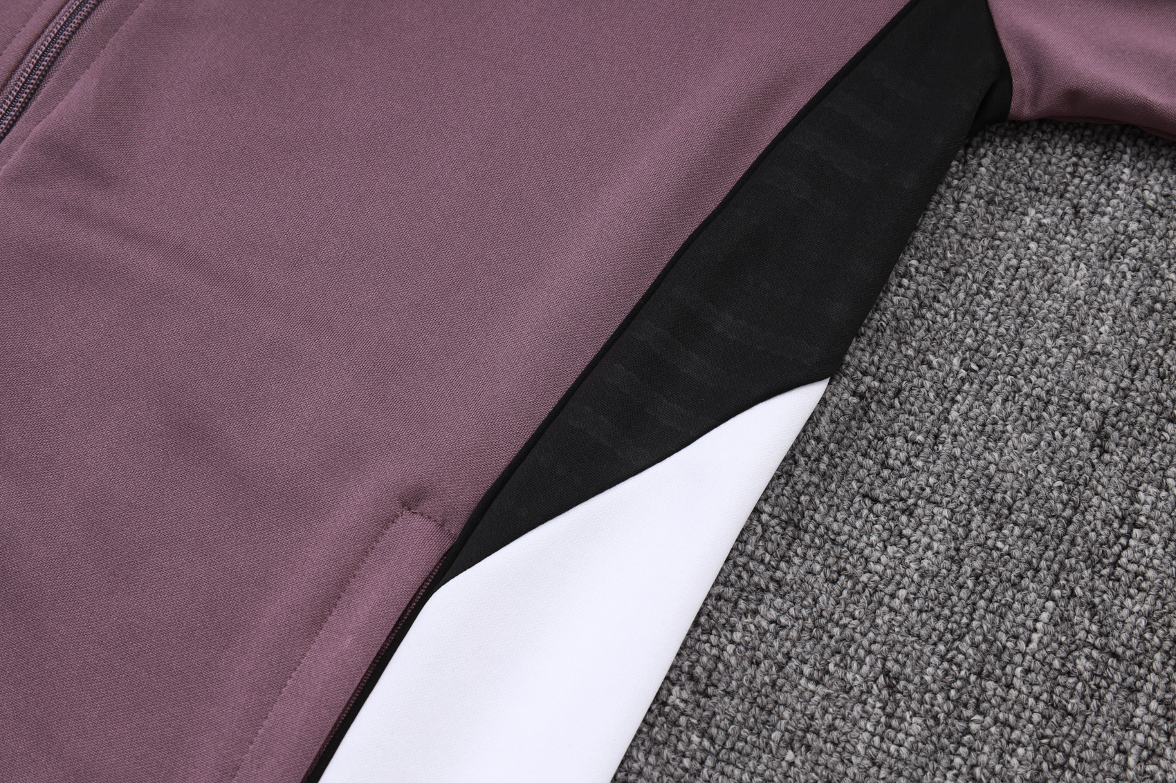 Manchester United Training Kit (Jacket+Pants) Grayish Purple 2025/26