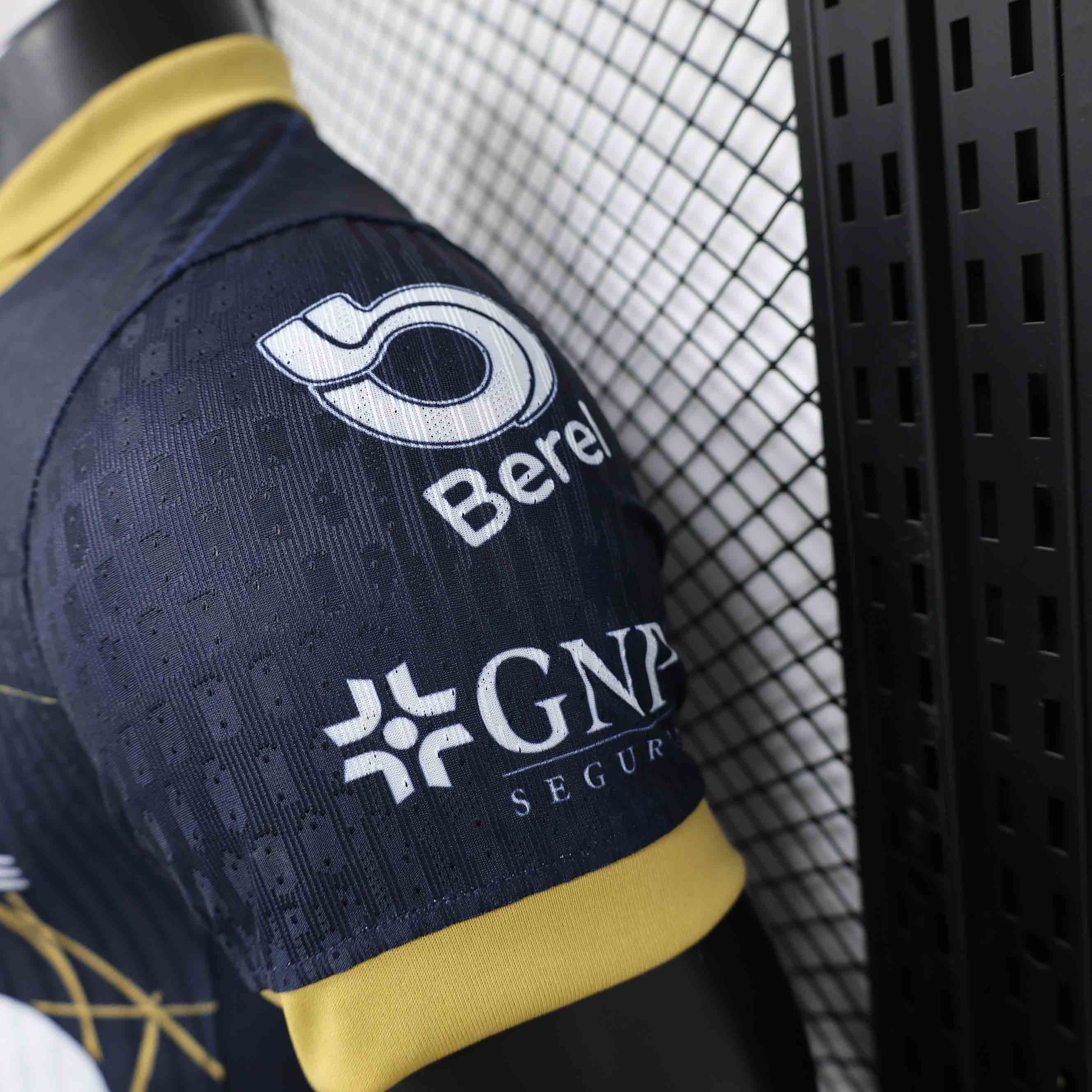 Pumas UNAM Authentic Soccer Jersey Away Shirt 2024/25