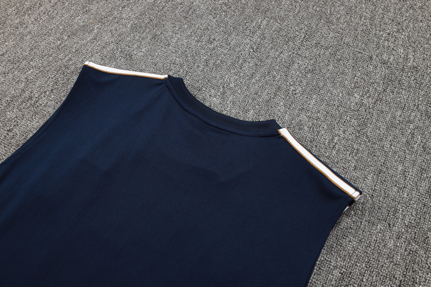 Juventus Sleeveless Training Kit 2025/26