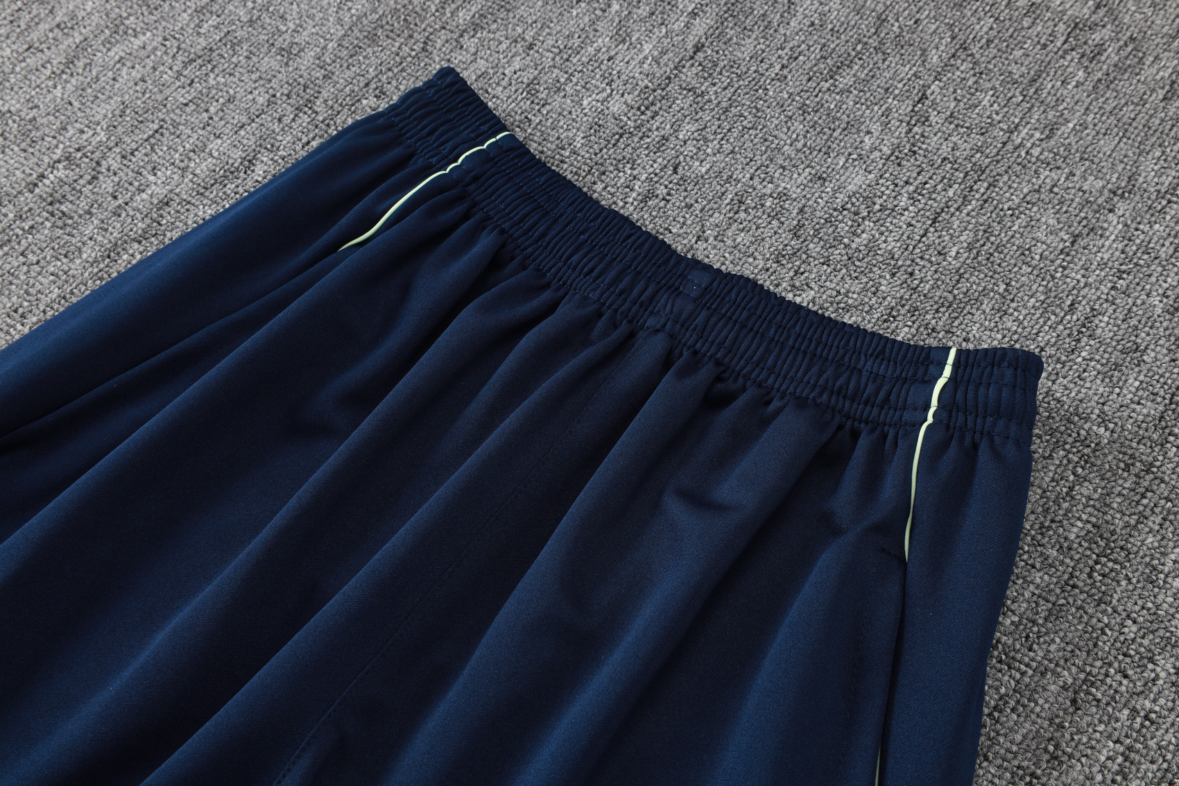 Real Madrid Training Kit (Jacket+Pants) Light Green 2025/26