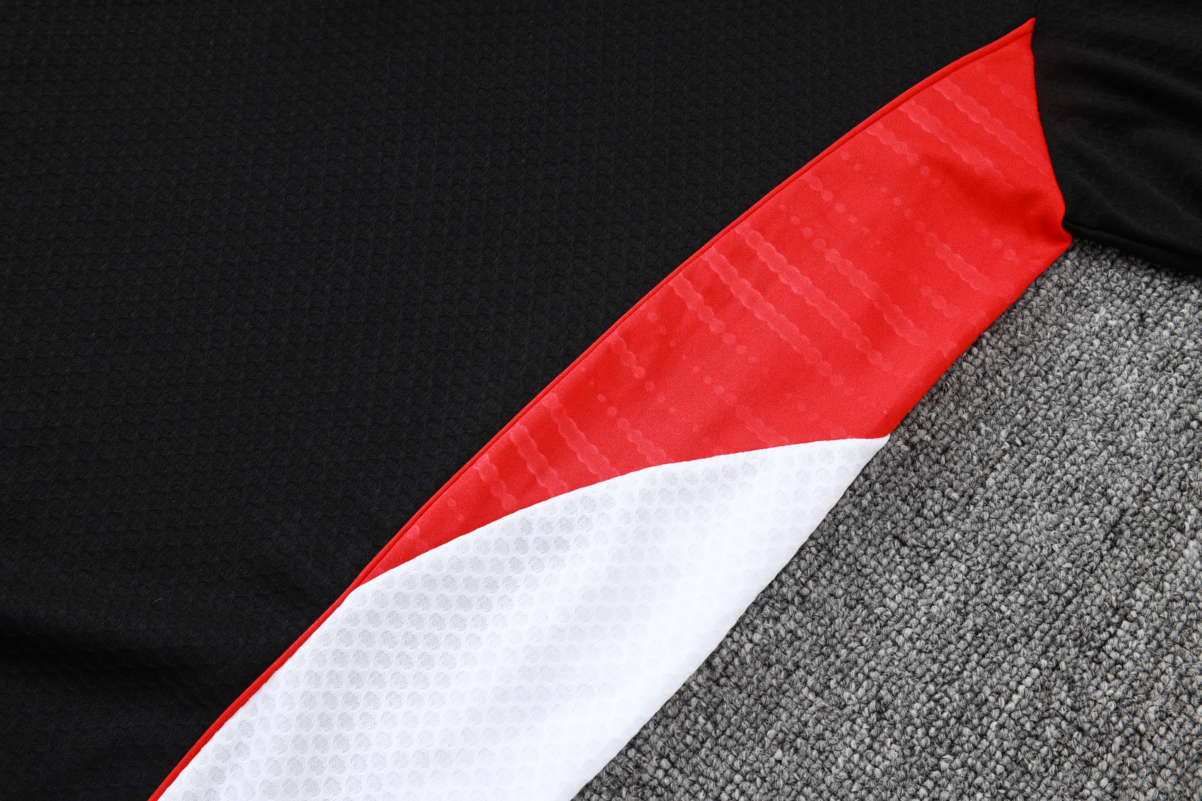 Bayern Munich Training Jersey Kit Black 2025/26