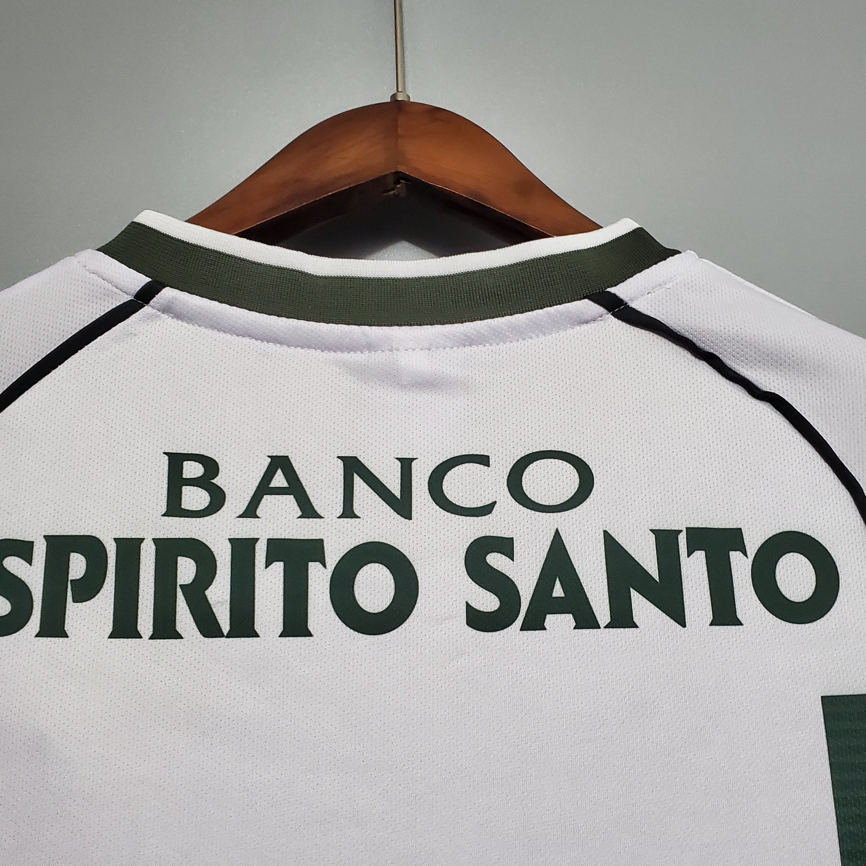 Sporting CP Retro Soccer Jersey Home Custom Shirt 2001/03