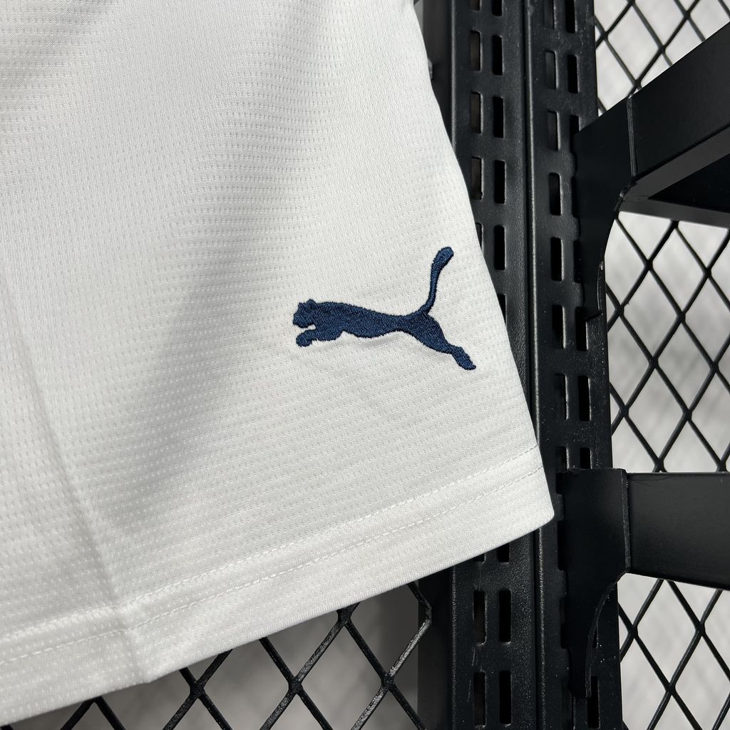 Manchester City Home Football Shorts 2024/25