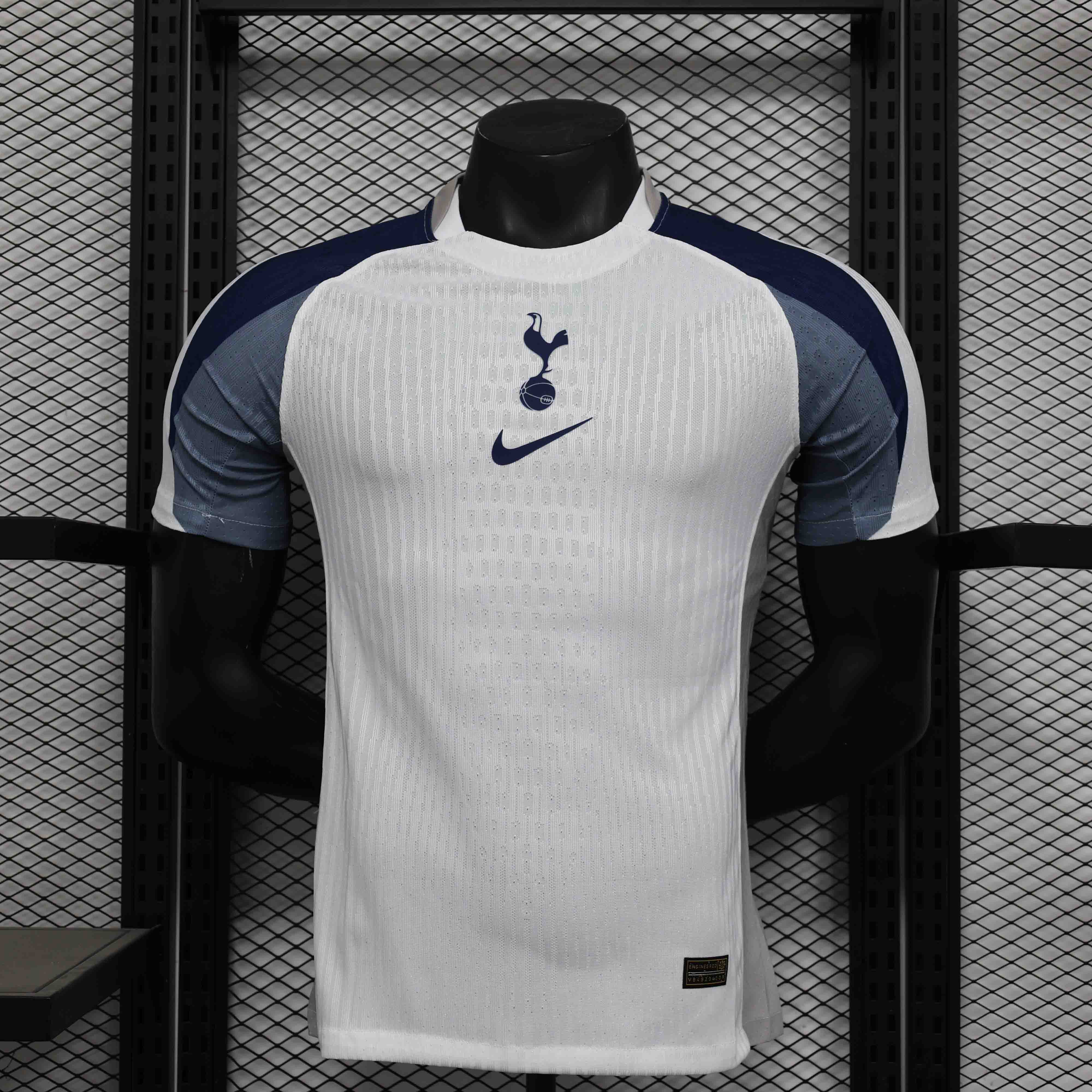Tottenham Hotspur Authentic Football Jersey Home Shirt 2025/26