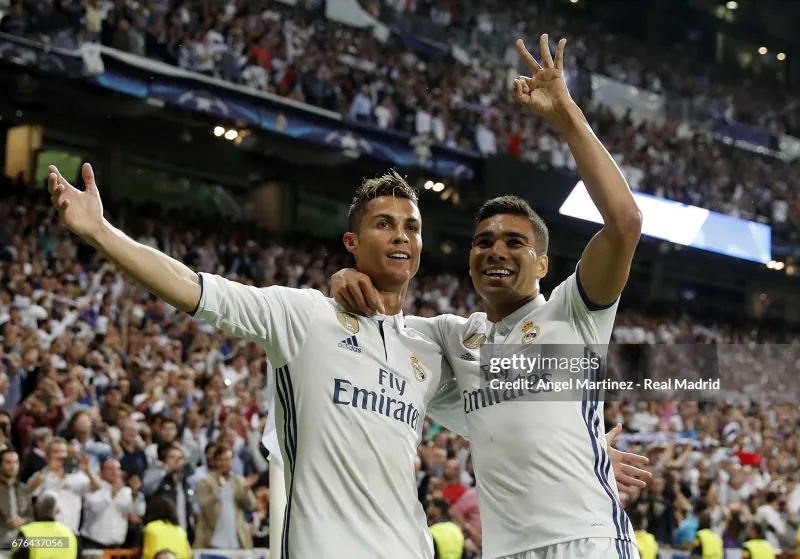 Real Madrid Authentic Retro Jersey Home Long Sleeve Soccer Shirt 2016/17