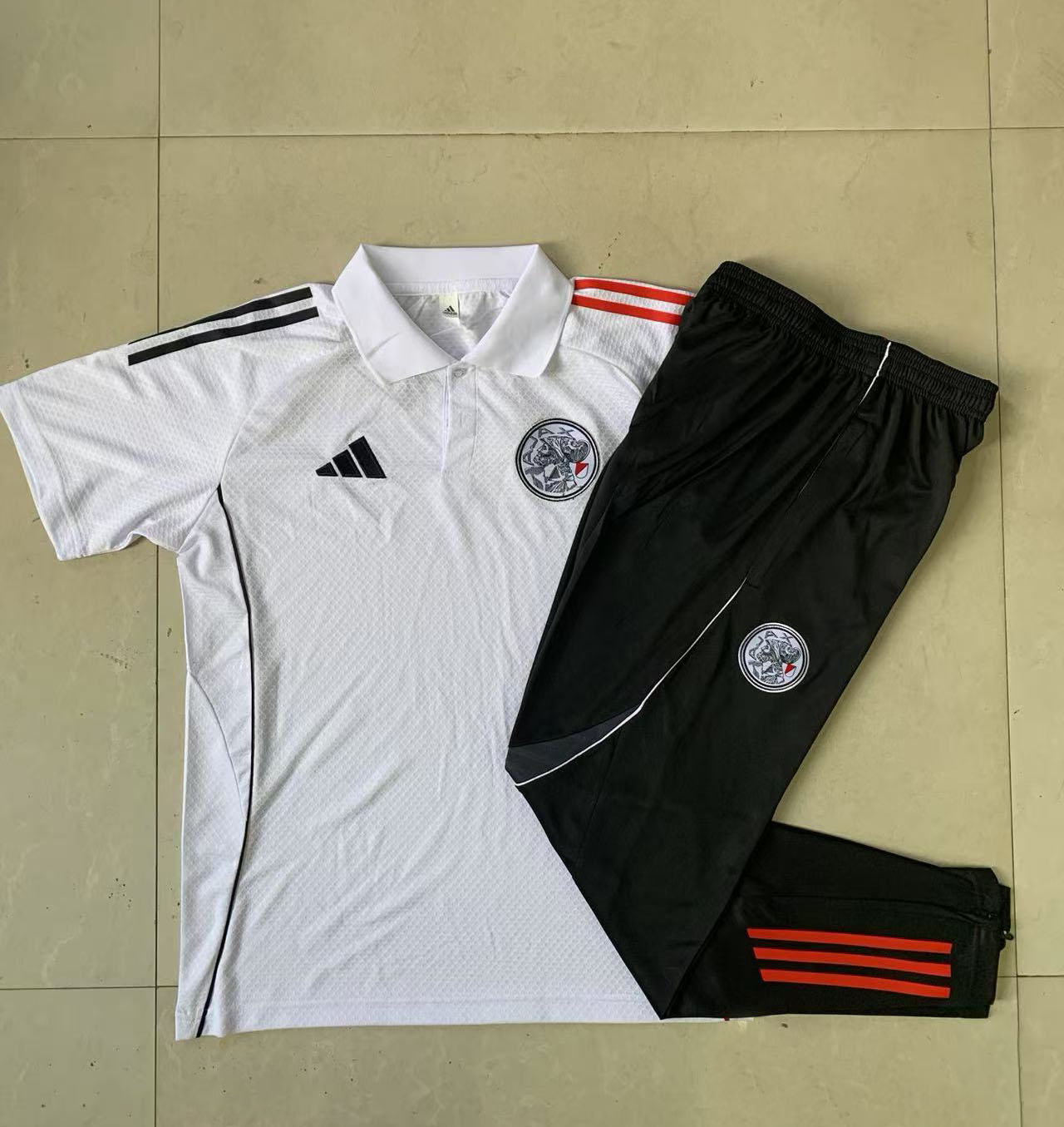 Ajax Training Kit (Polo+Pants) White 2025/26
