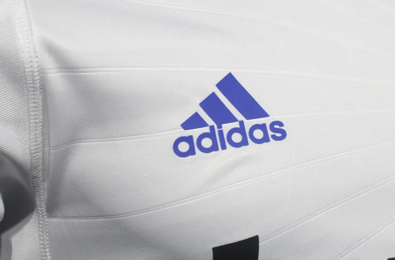 Real Madrid Authentic Retro Jersey Home Long Sleeve Soccer Shirt 2010/11