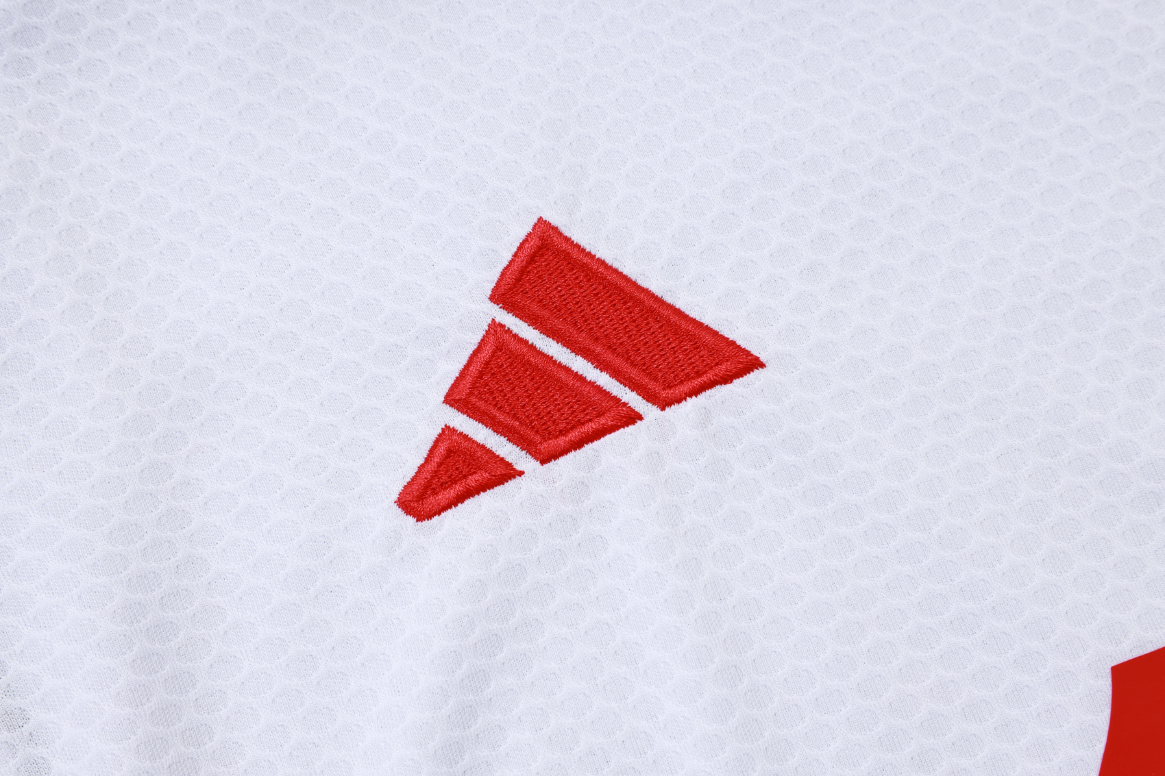 Liverpool Training Jersey Kit White 2025/26