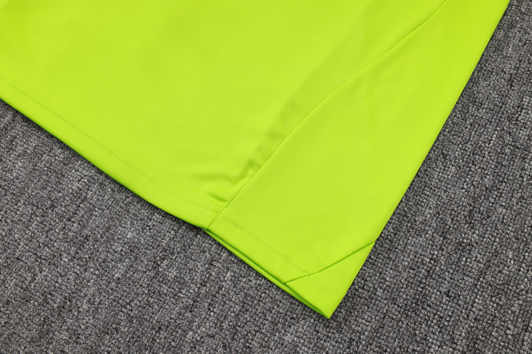 Real Madrid Sleeveless Training Kit Green 2025/26