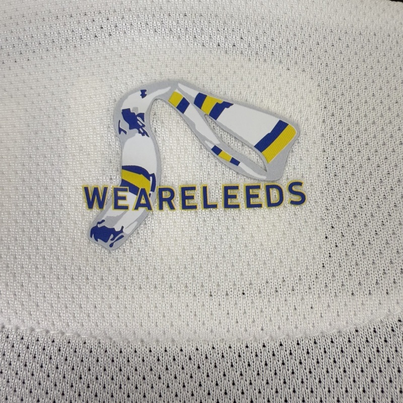 Leeds United Authentic Football Jersey Home Shirt 2025/26