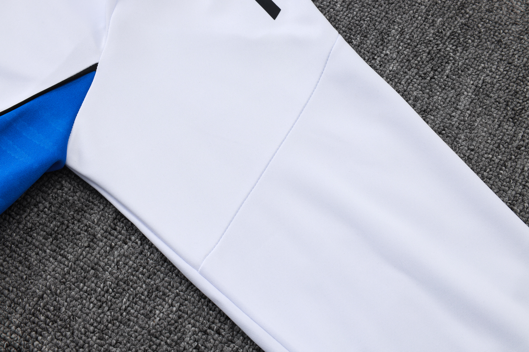 Manchester United Training Kit (Sweatshirt+Pants) White 2025/26