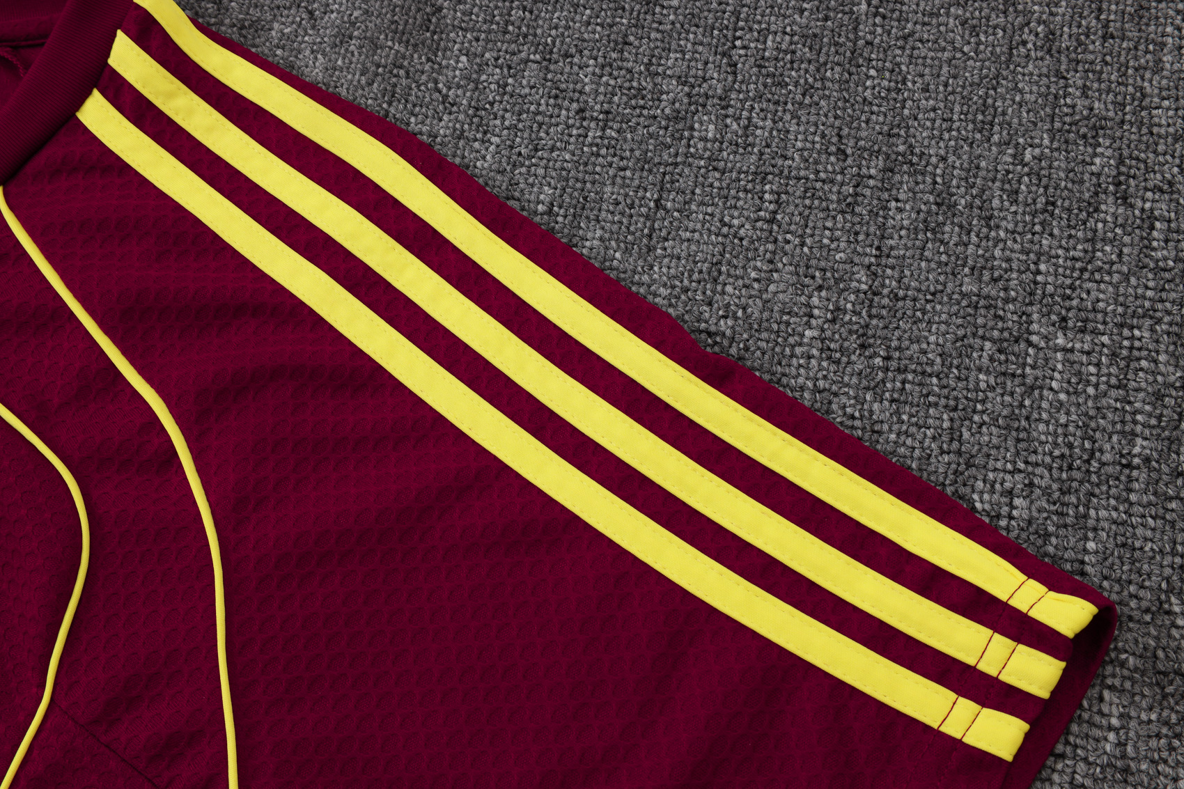 Arsenal Training Jersey Kit Red 2025/26