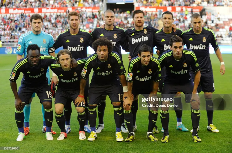 Real Madrid Authentic Retro Jersey Away Long Sleeve Soccer Shirt 2012/13