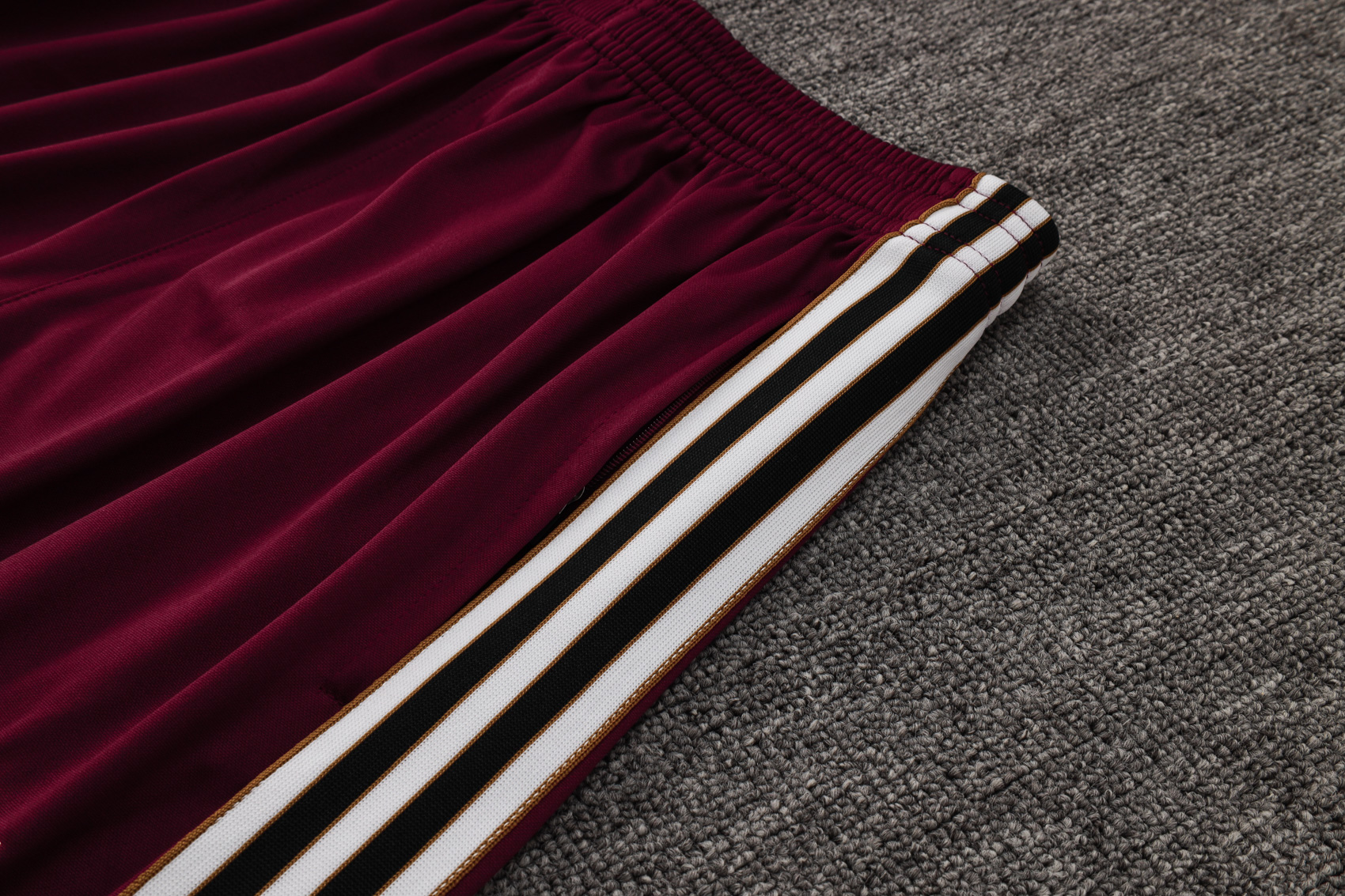 Ajax Training Kit (Polo+Pants) Deep Red 2025/26