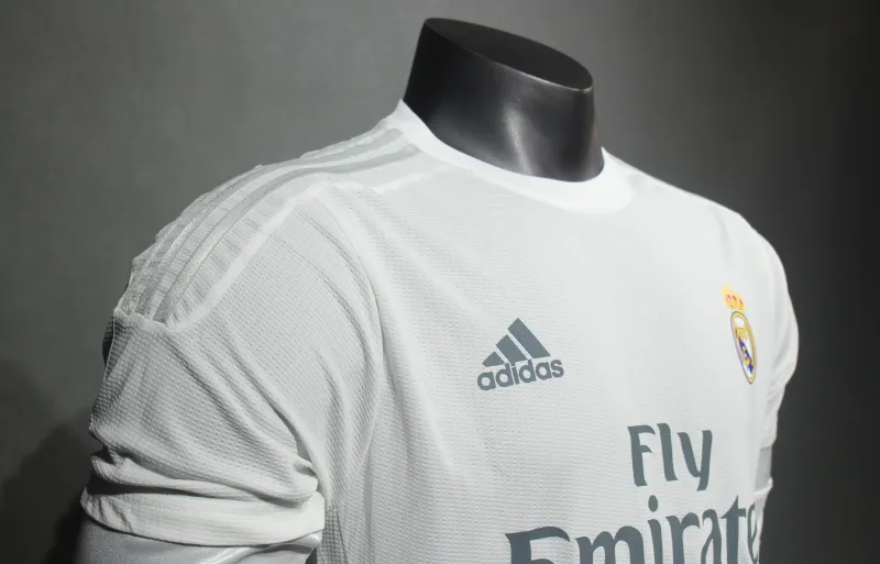 Real Madrid Authentic Retro Jersey Home Long Sleeve Soccer Shirt 2015/16